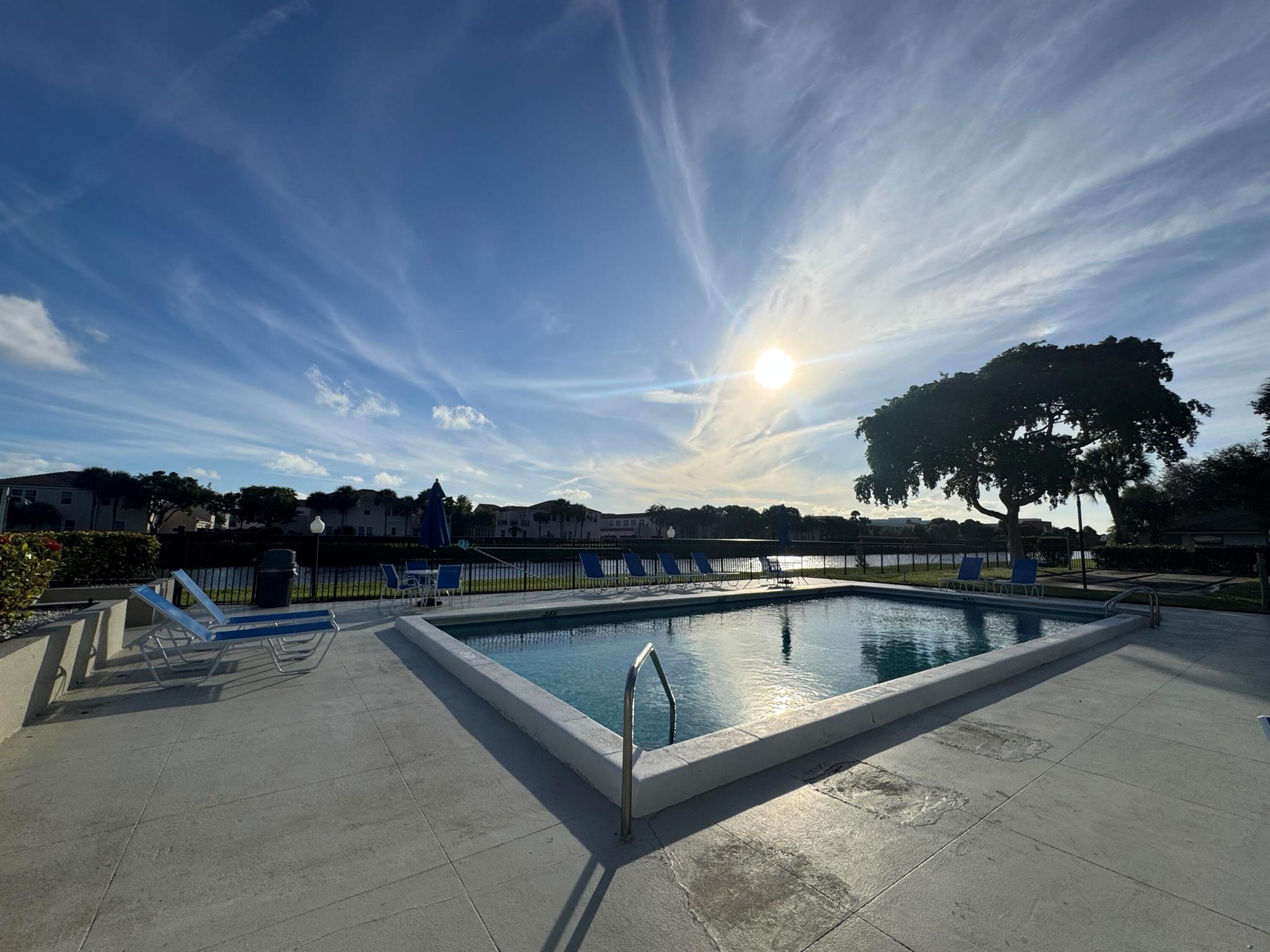 DELRAY OAKS CONDO - Residential Lease