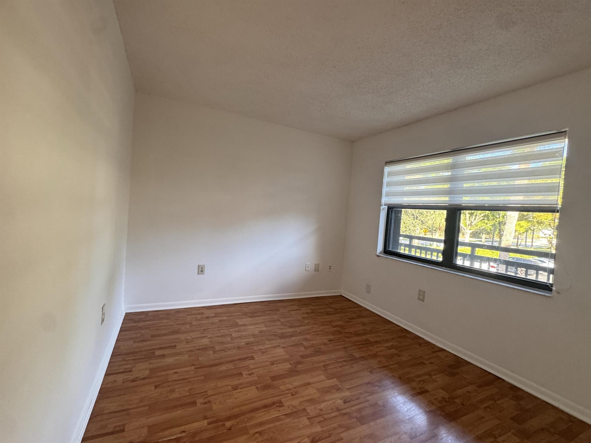 DELRAY OAKS CONDO - Residential Lease