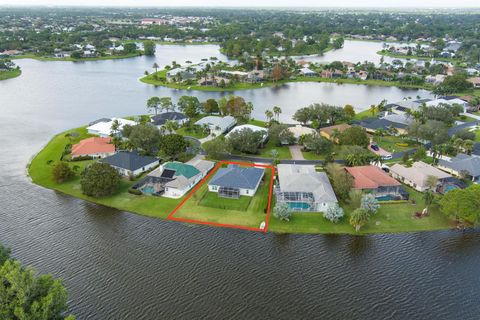 A home in Port St Lucie