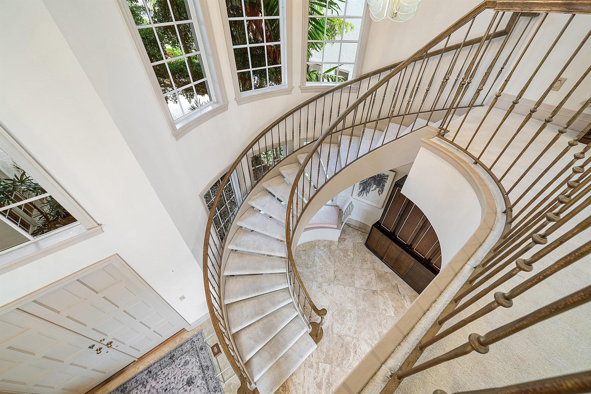 SAILFISH POINT - Residential