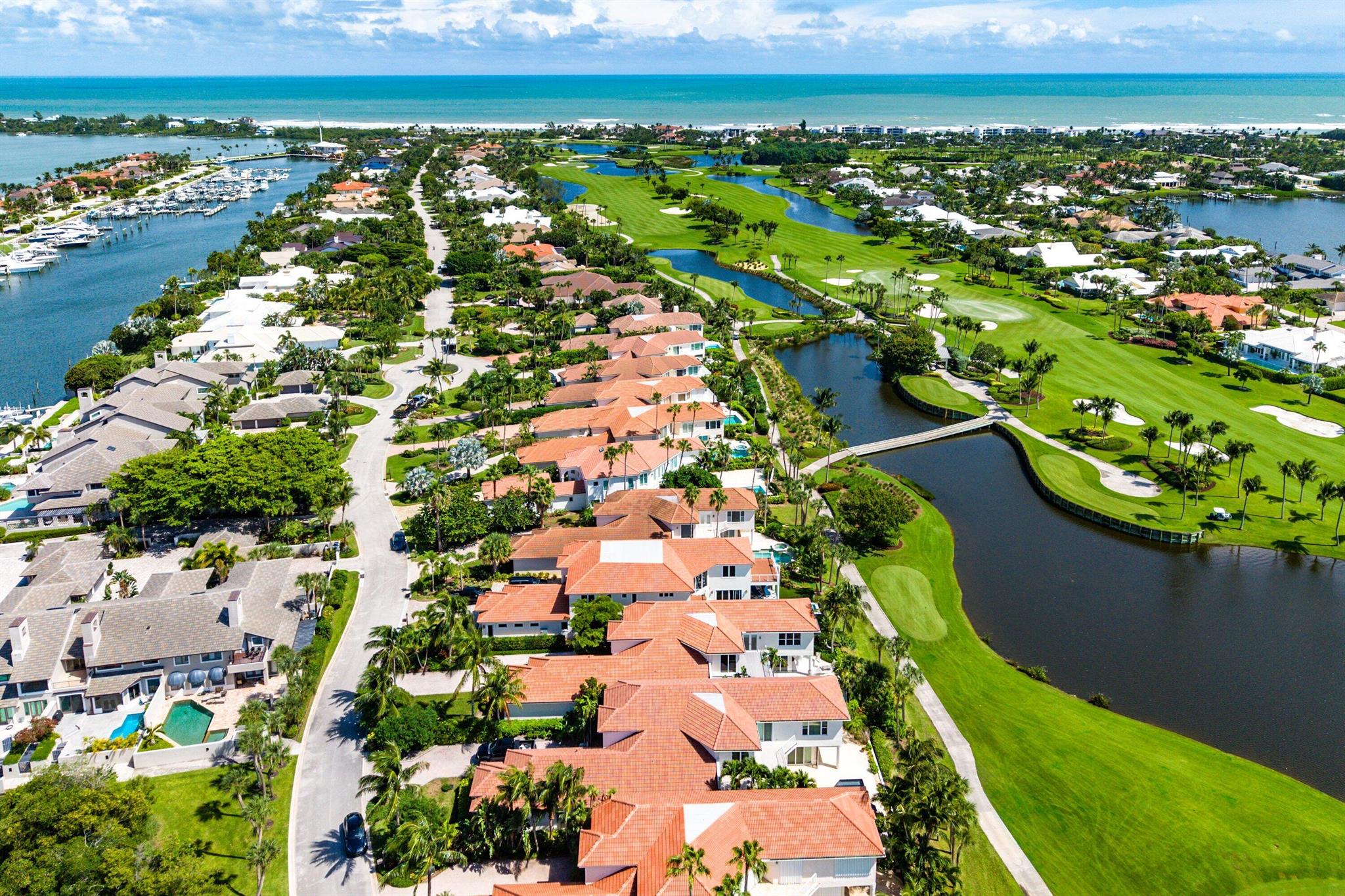 SAILFISH POINT - Residential