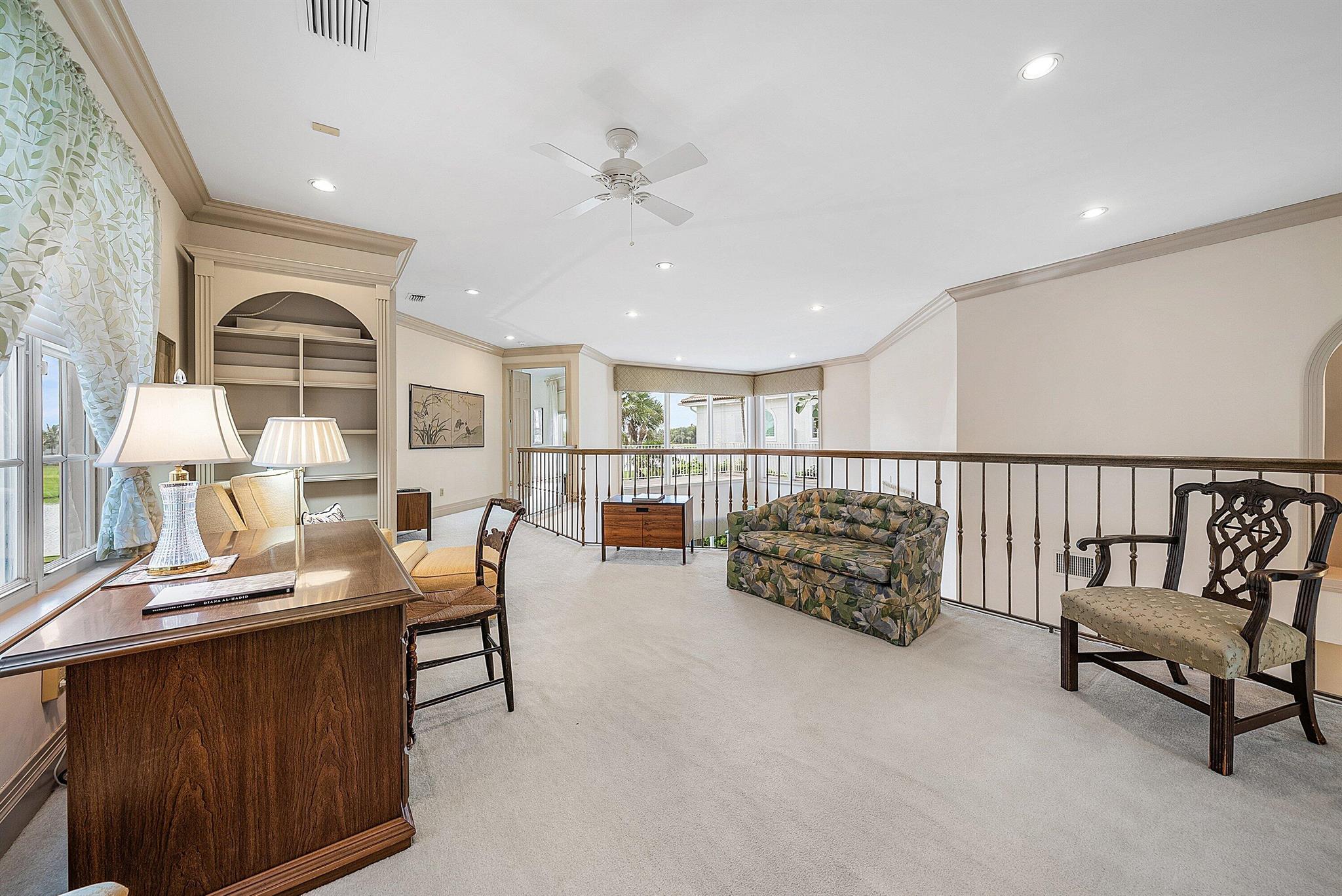 SAILFISH POINT - Residential