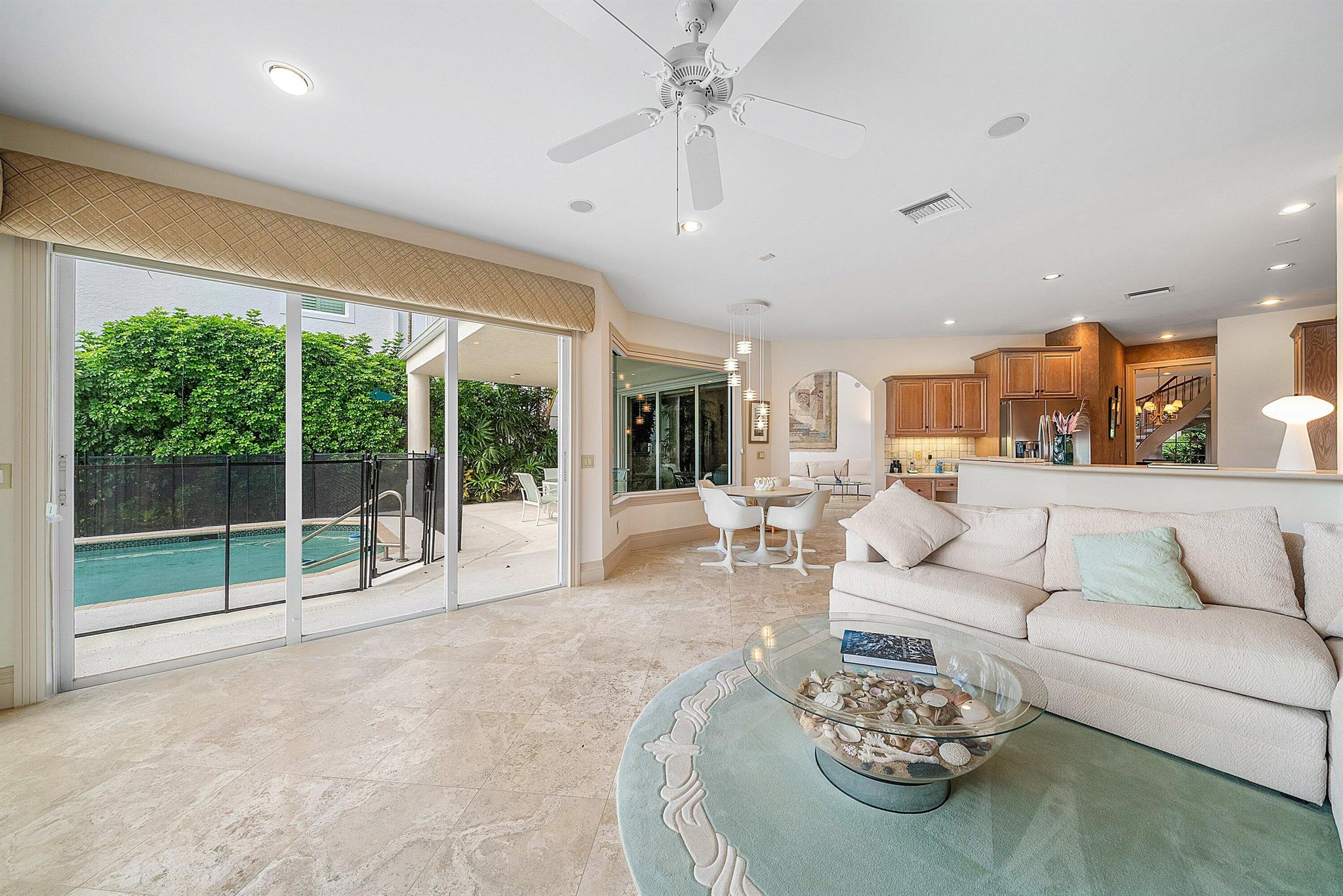 SAILFISH POINT - Residential
