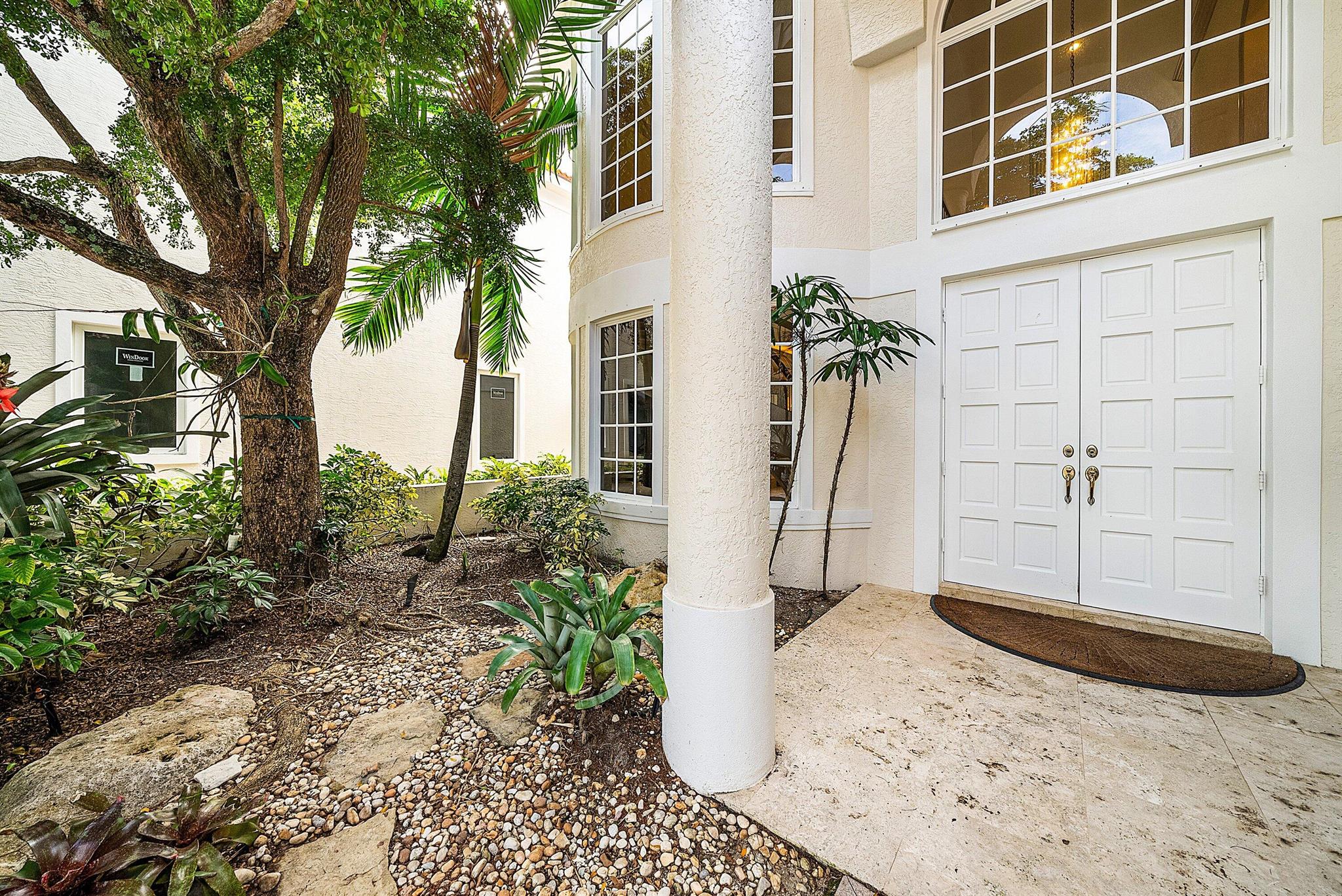 SAILFISH POINT - Residential