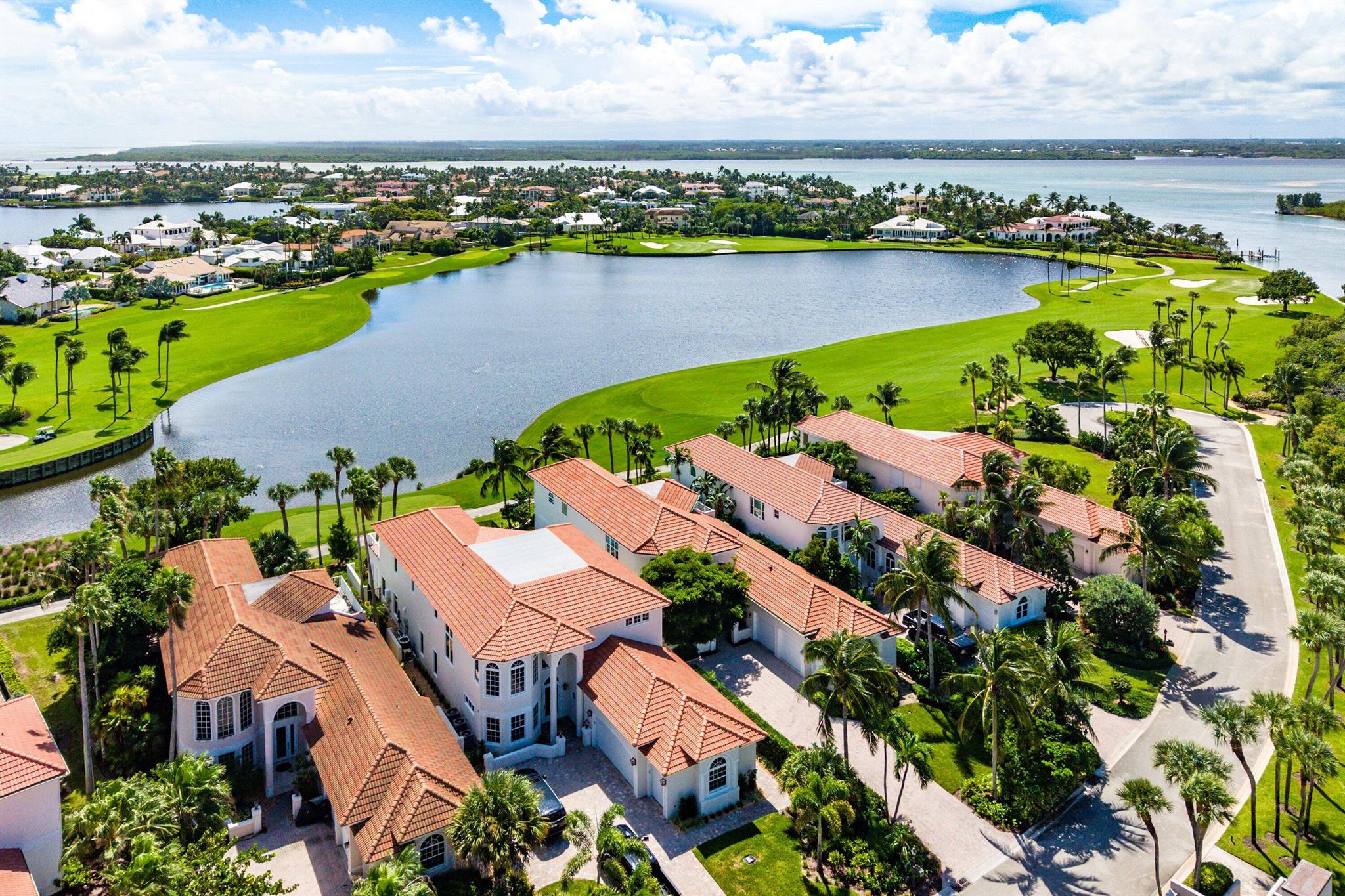 SAILFISH POINT - Residential