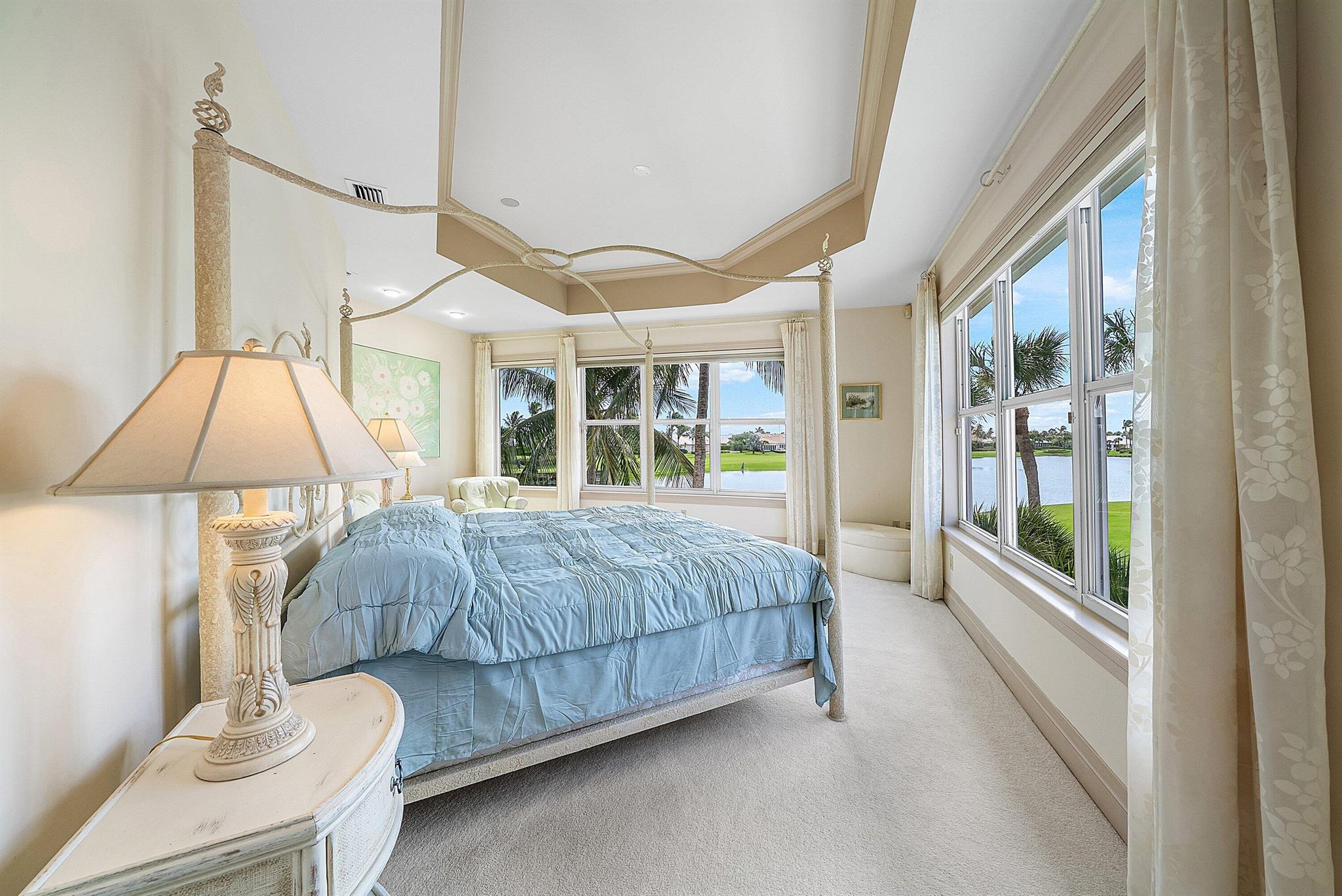 SAILFISH POINT - Residential