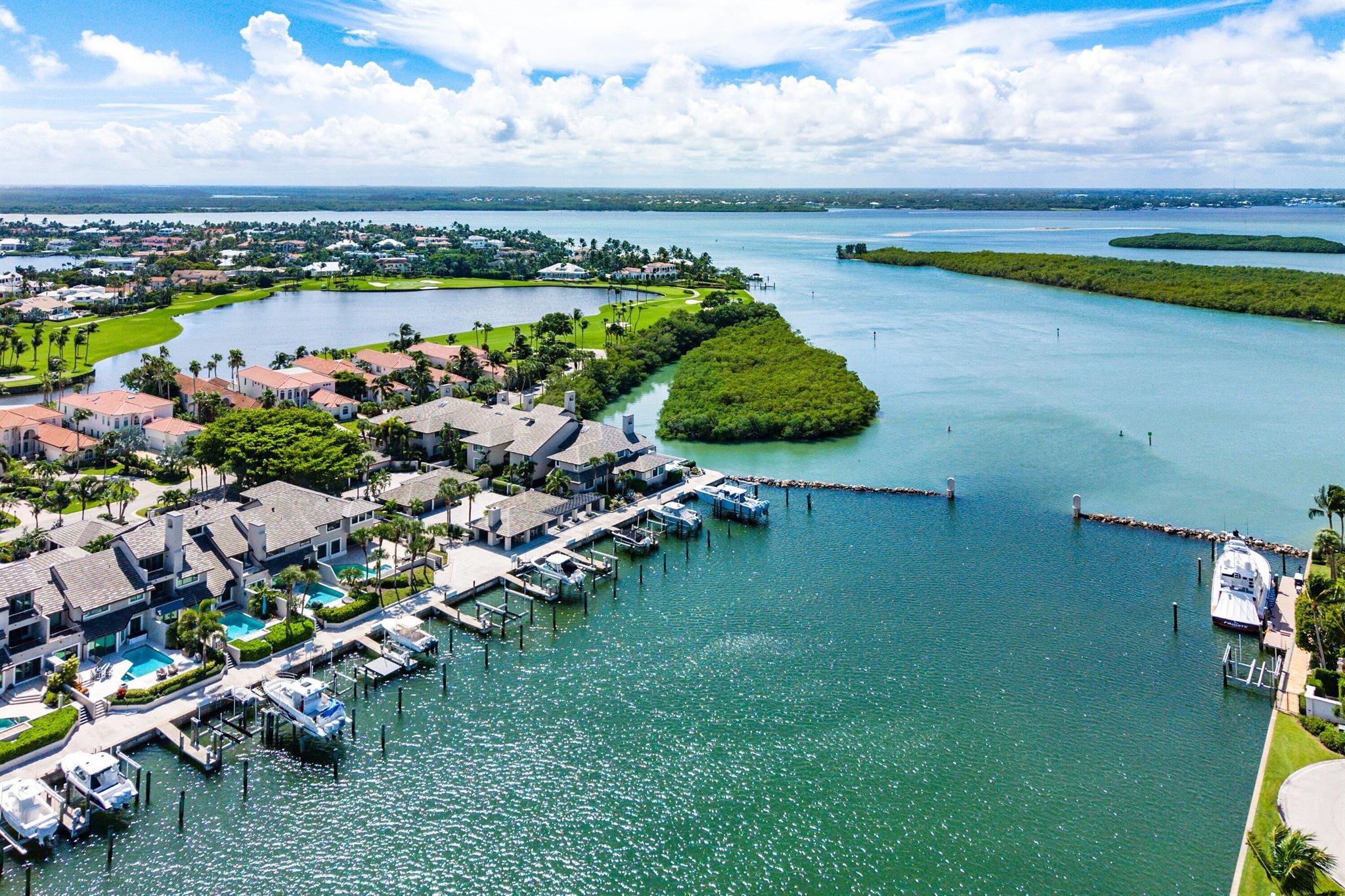 SAILFISH POINT - Residential