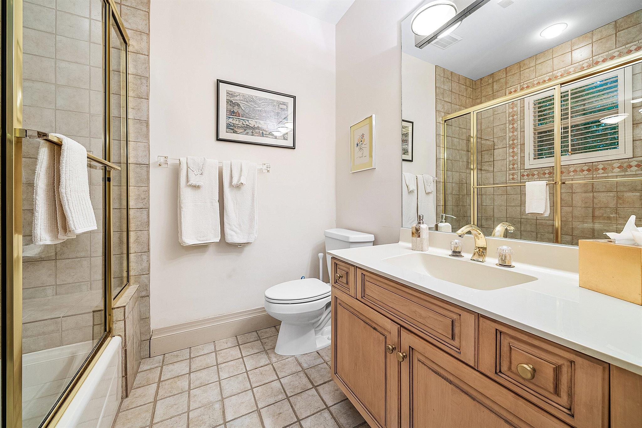 SAILFISH POINT - Residential