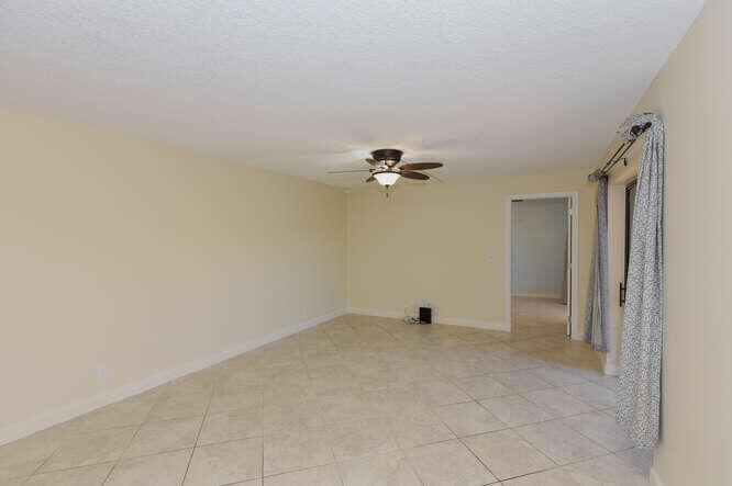 ATLANTIS ATRIUMS - Residential Lease