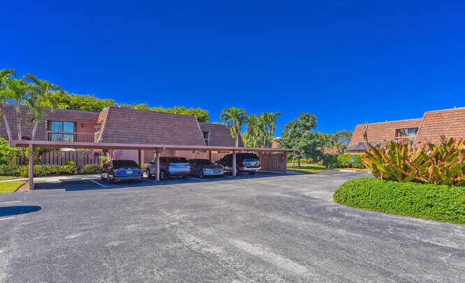 ATLANTIS ATRIUMS - Residential Lease