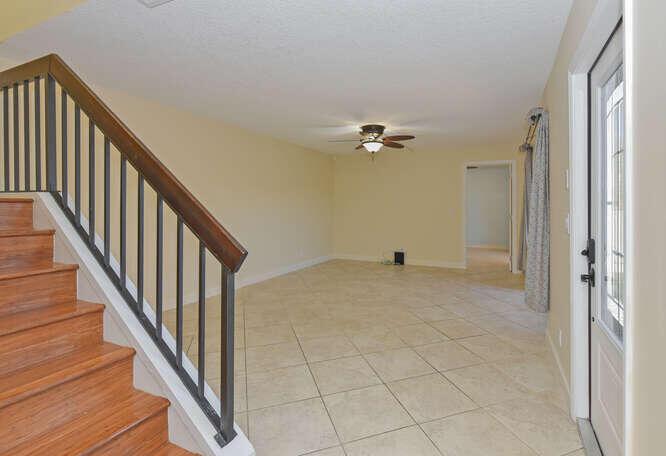 ATLANTIS ATRIUMS - Residential Lease