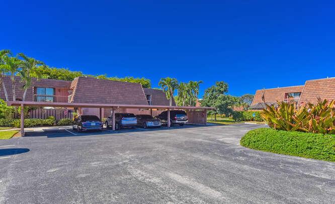 ATLANTIS ATRIUMS - Residential Lease