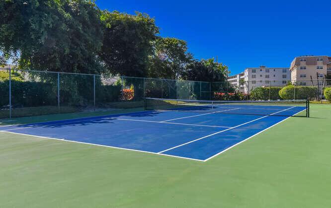 ATLANTIS ATRIUMS - Residential Lease