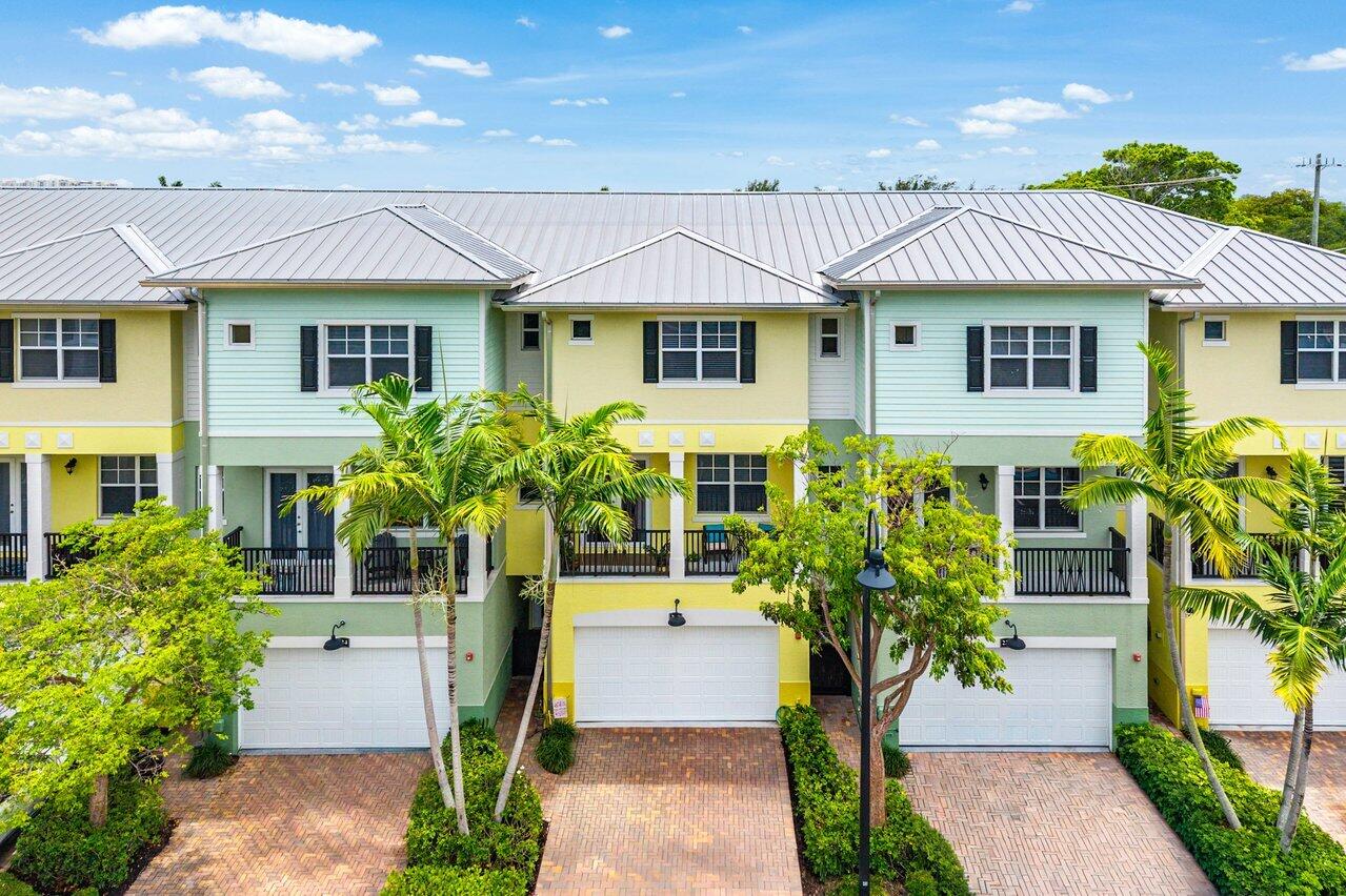 LATITUDE DELRAY - Residential