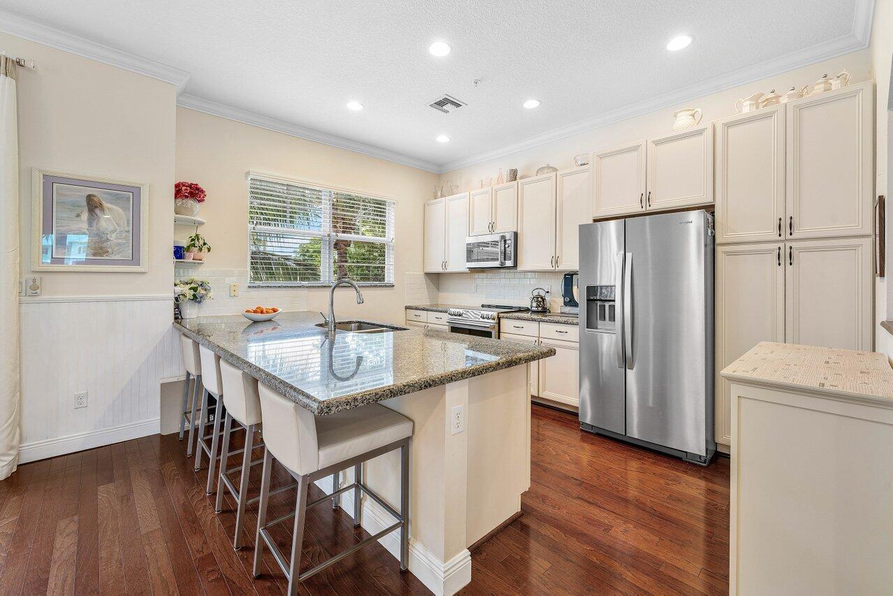 LATITUDE DELRAY - Residential