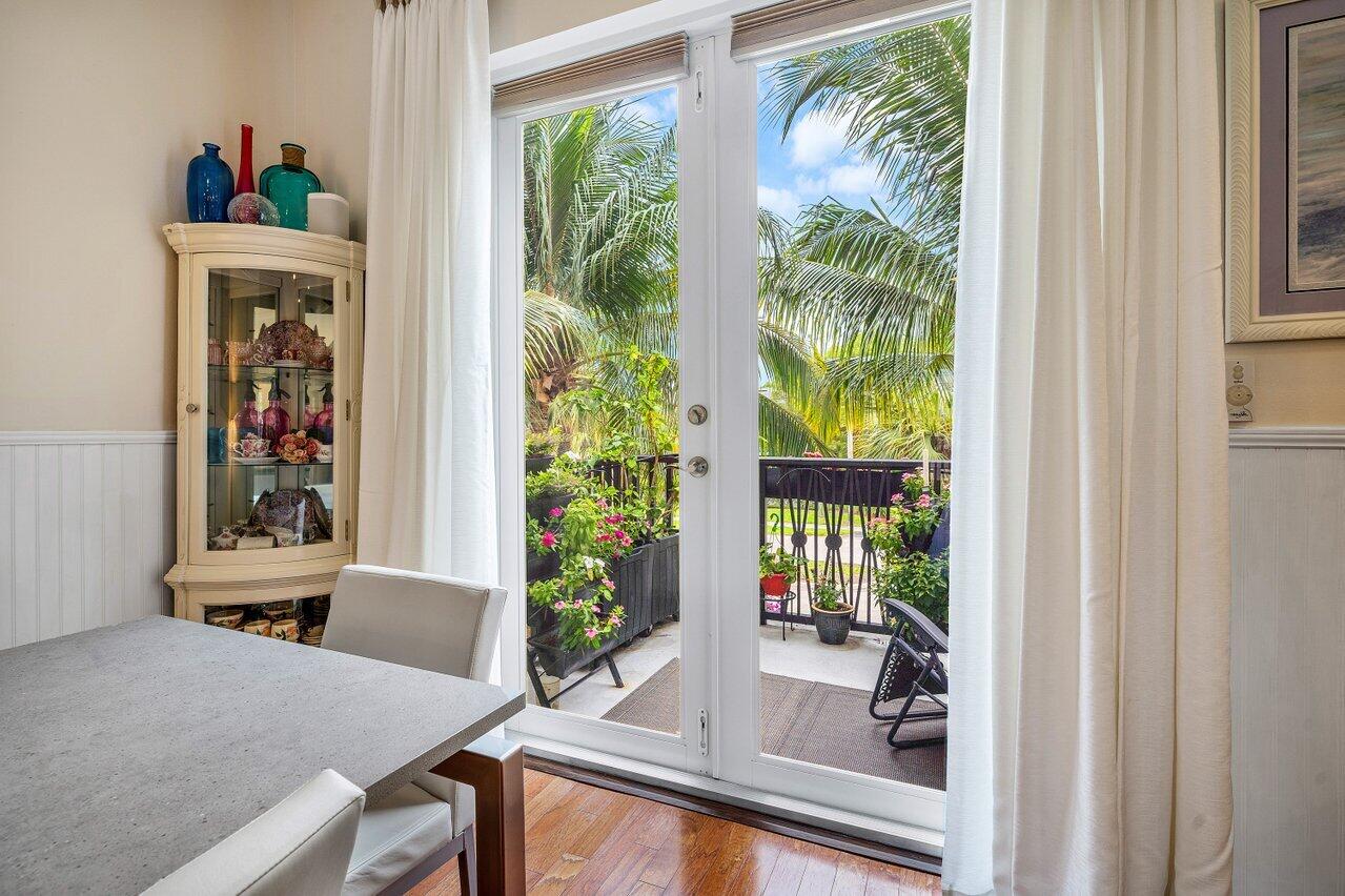 LATITUDE DELRAY - Residential