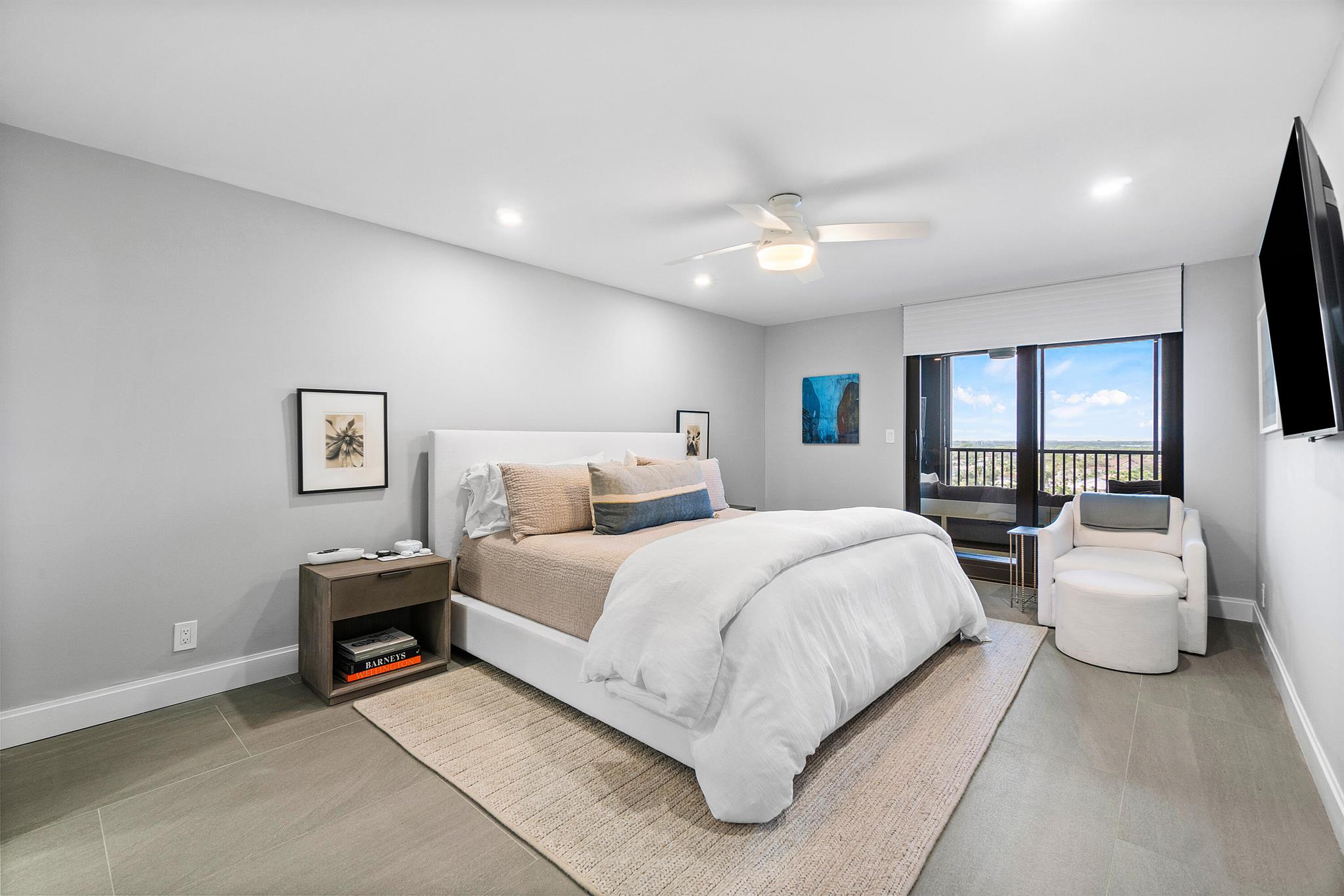 CORONADO AT HIGHLAND BEAC - Residential Lease