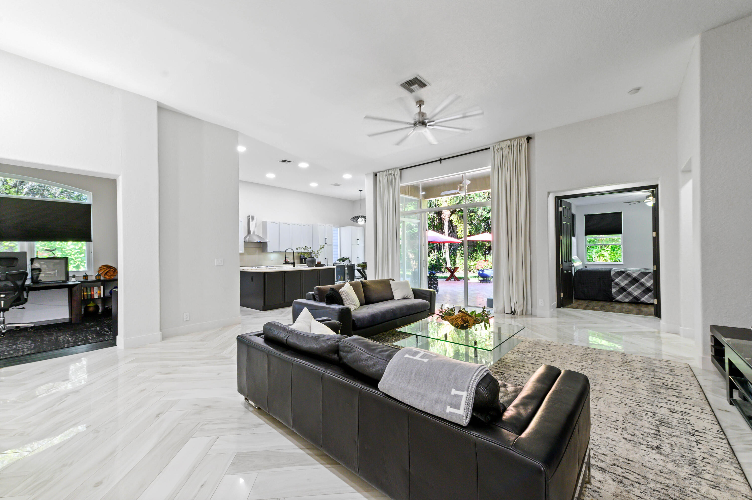 FIELDSTONE - Residential