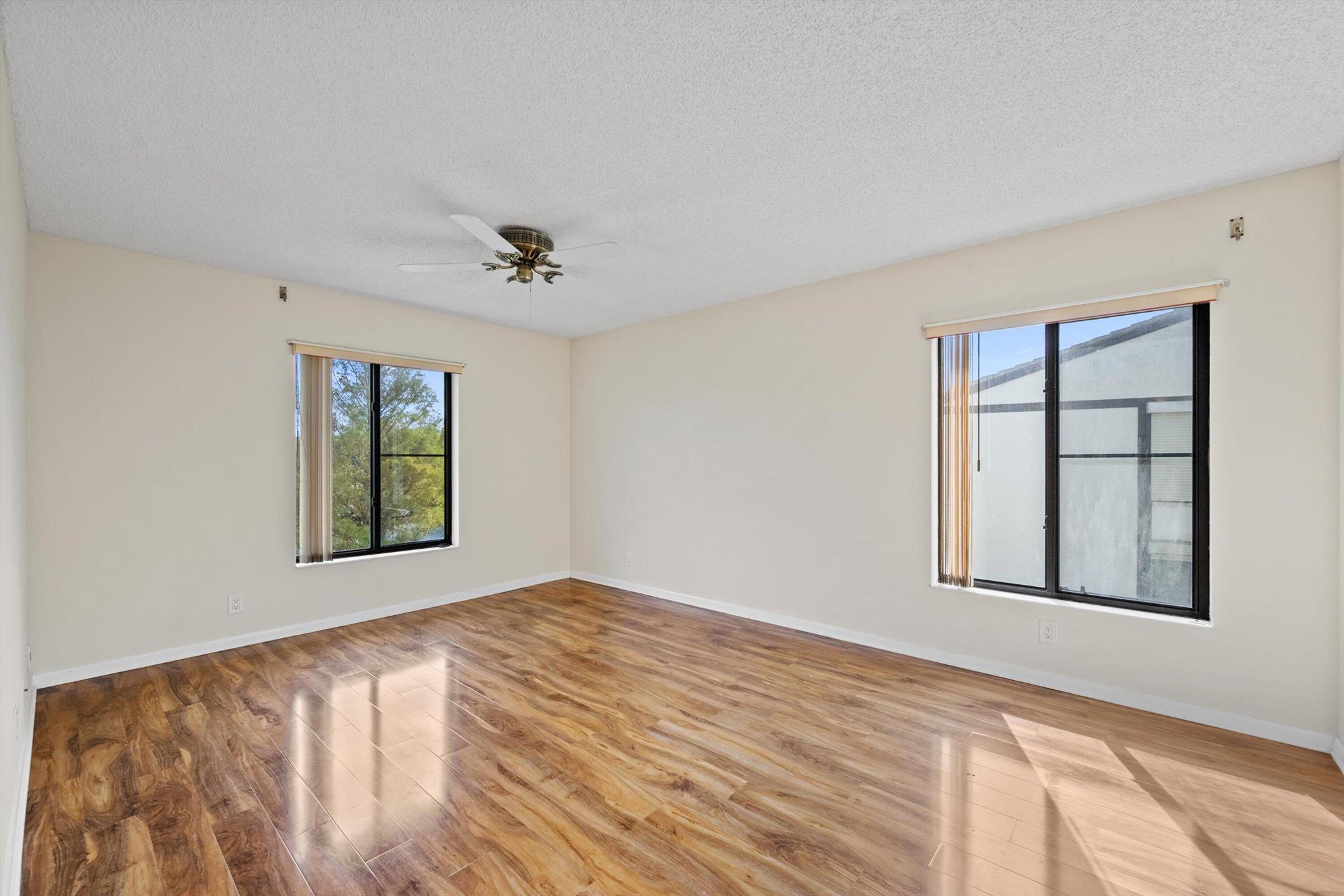 PINE RIDGE AT MARTIN DOWN - Residential