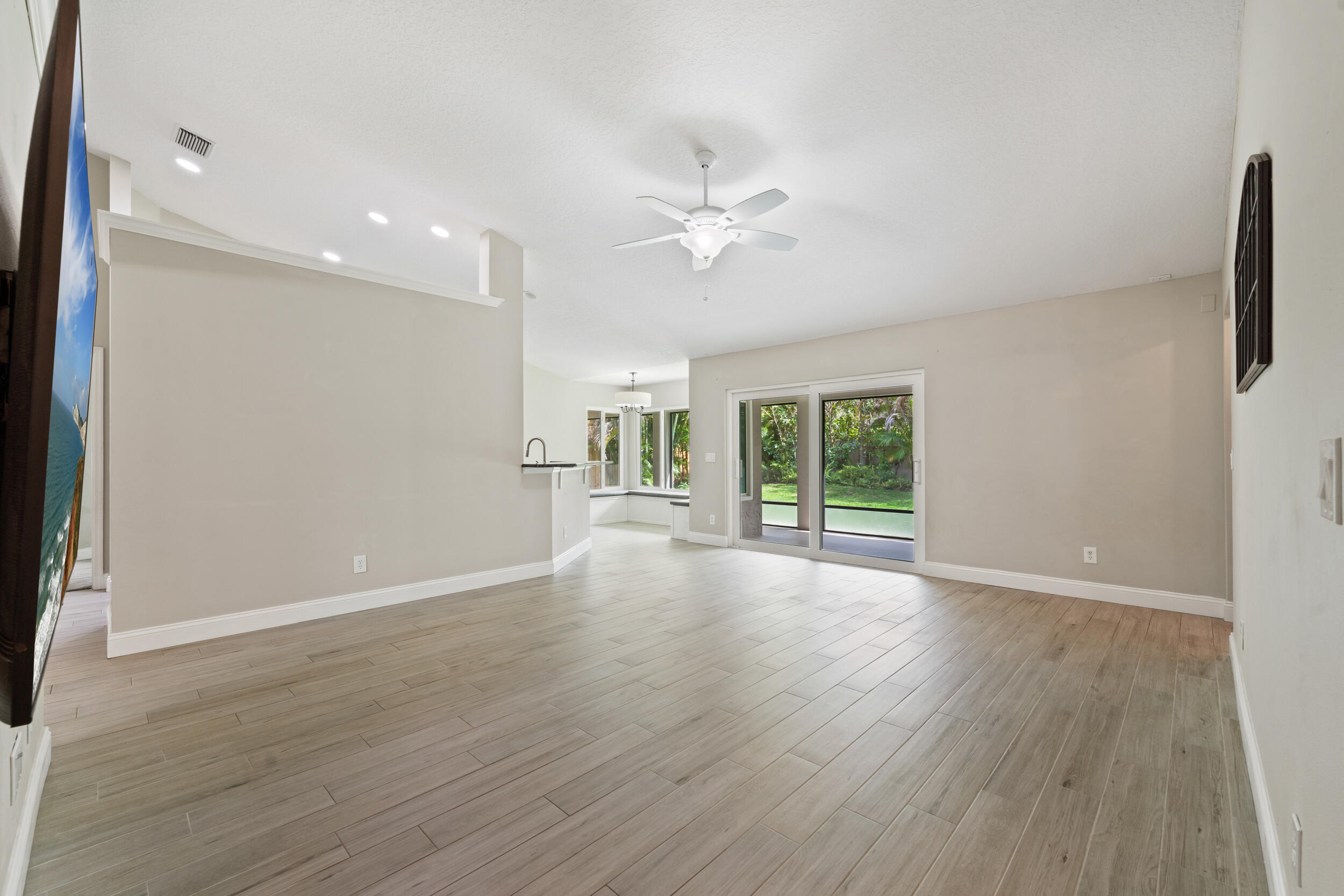 2622 SW Longboat Way