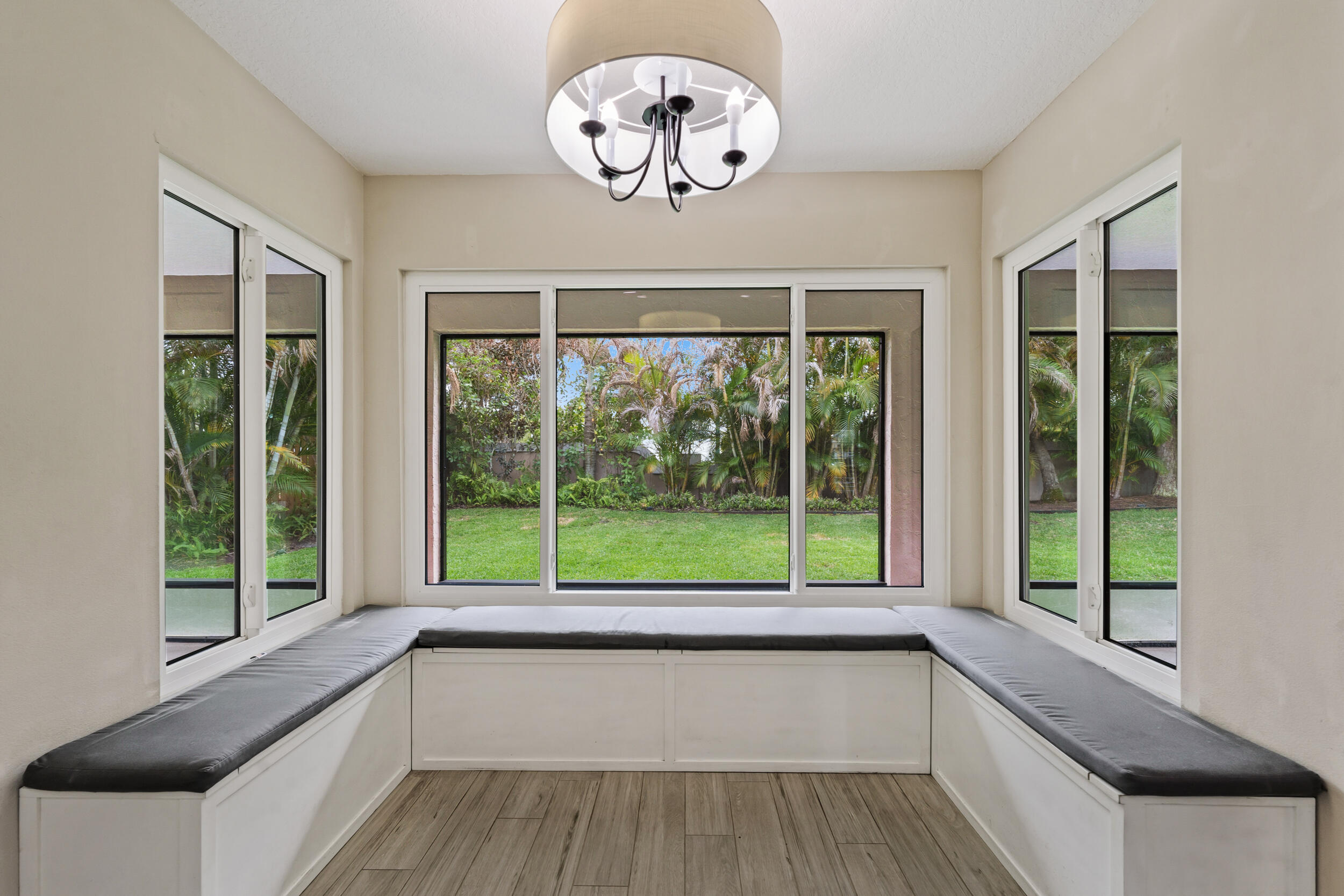 ISLESWORTH - Residential