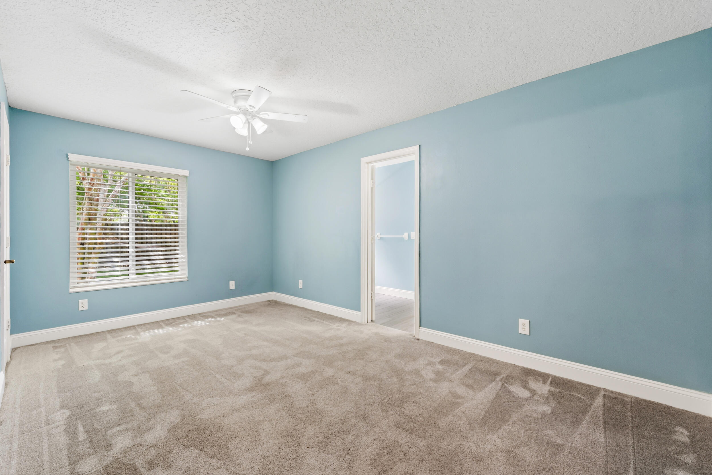 ISLESWORTH - Residential