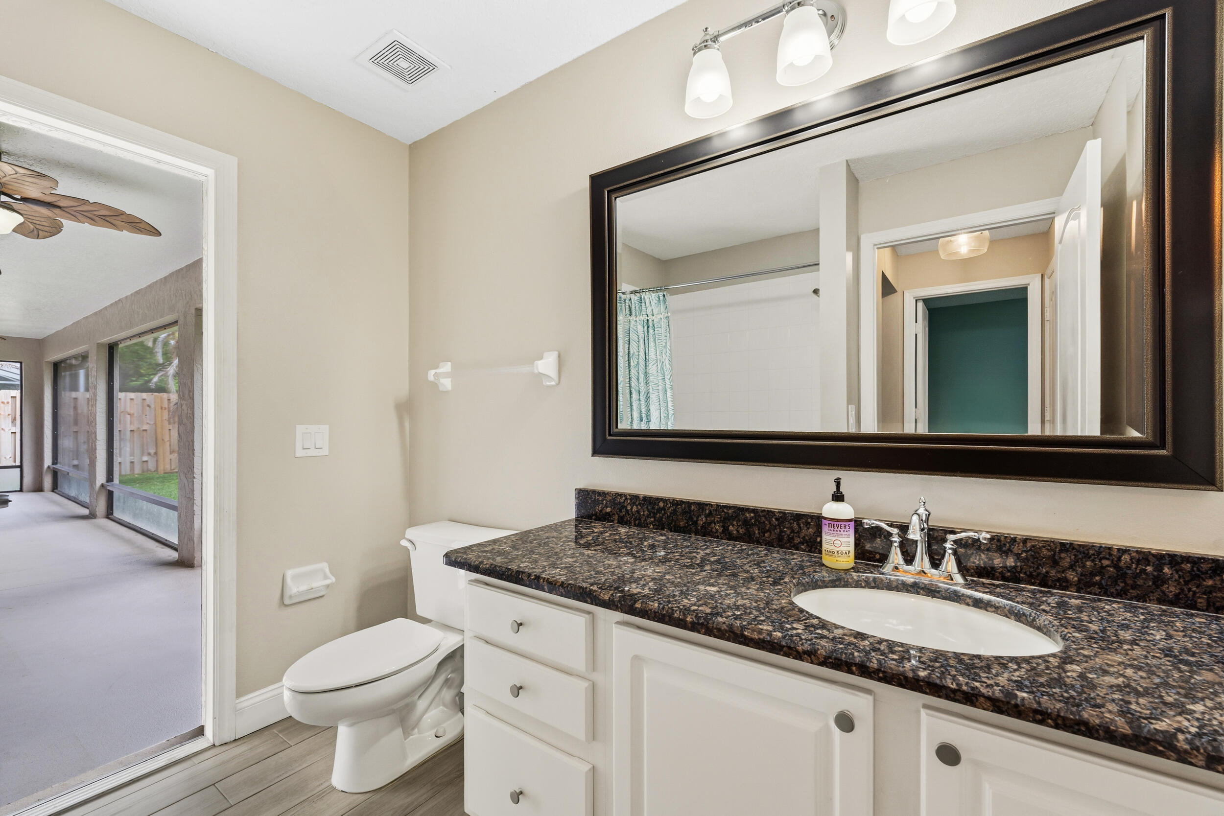 ISLESWORTH - Residential