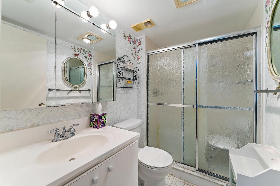 POINCIANA LAKES CONDO - Residential