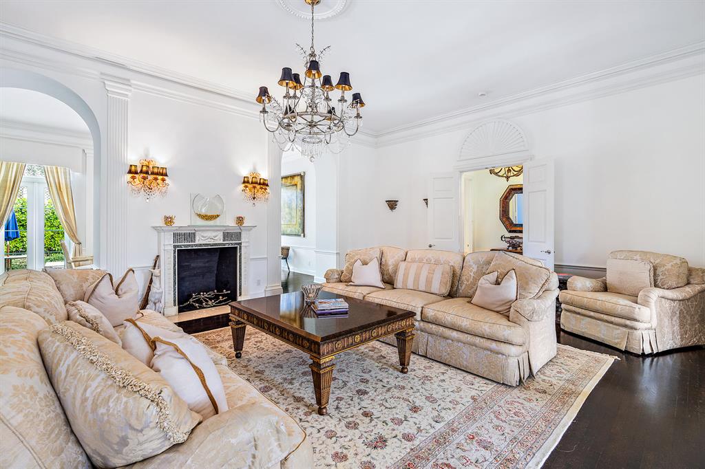 Parc Monceau - Residential