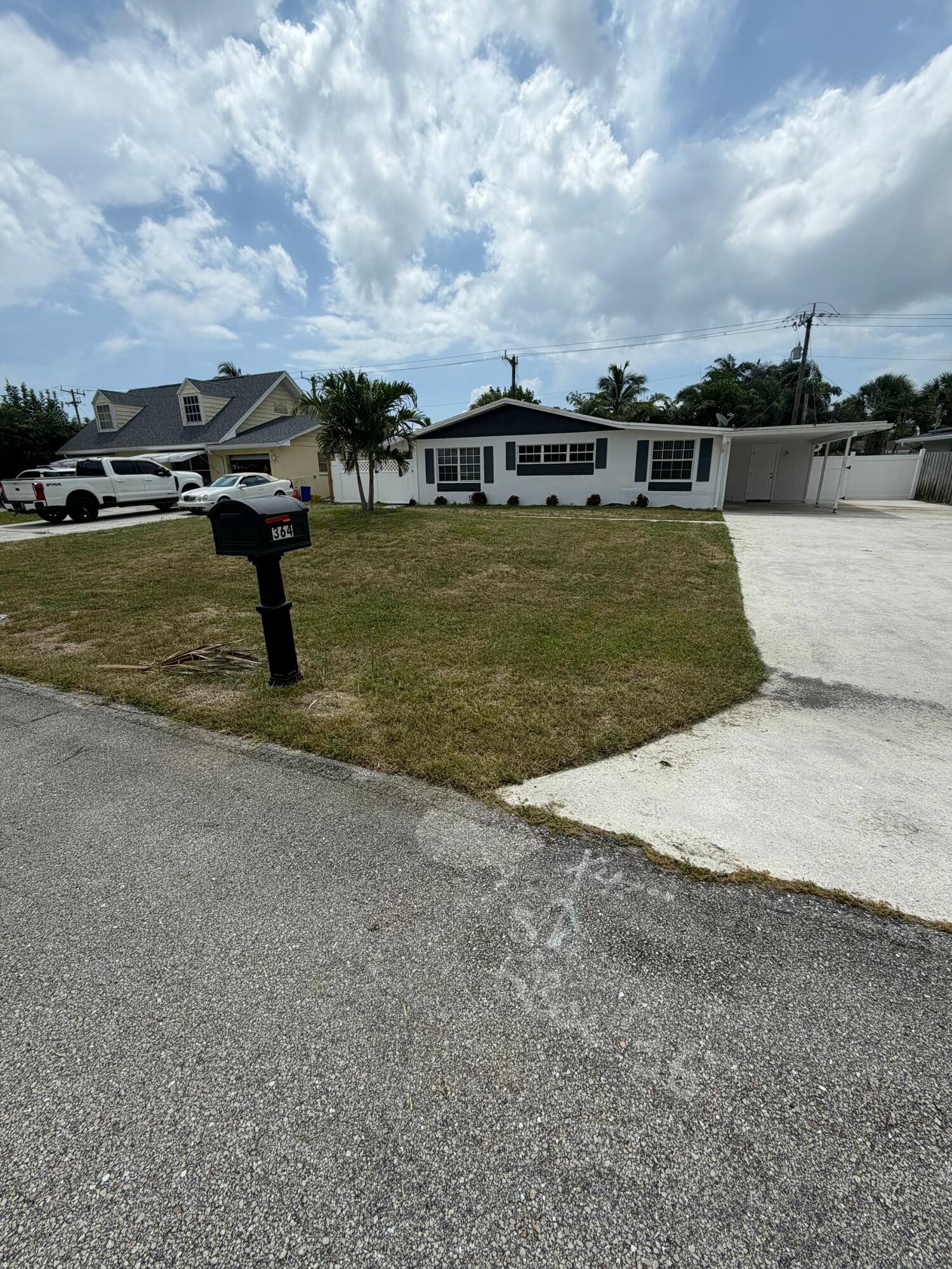 364 Garden Boulevard