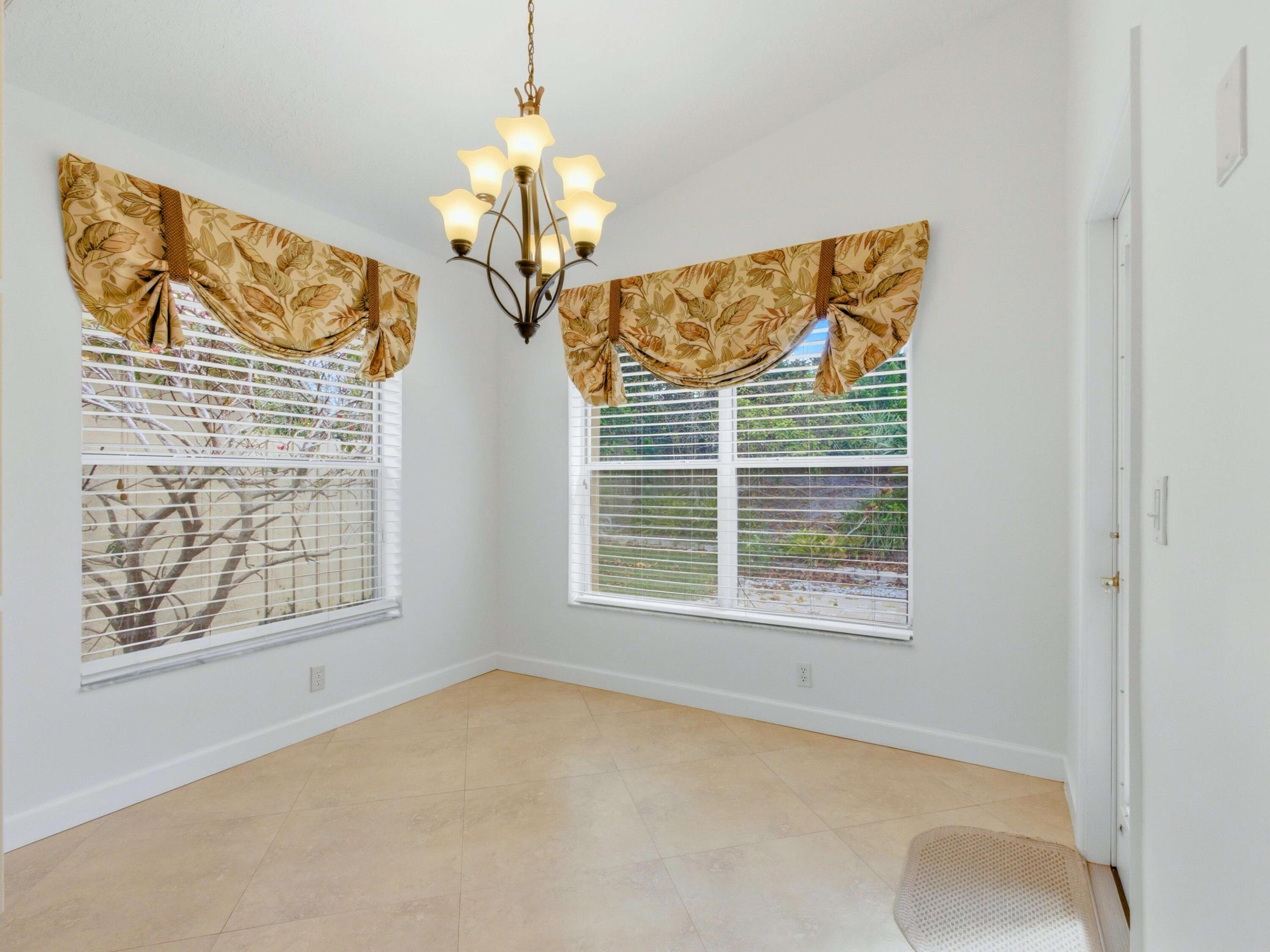 PALLADIUM TWIN LAKES - Residential