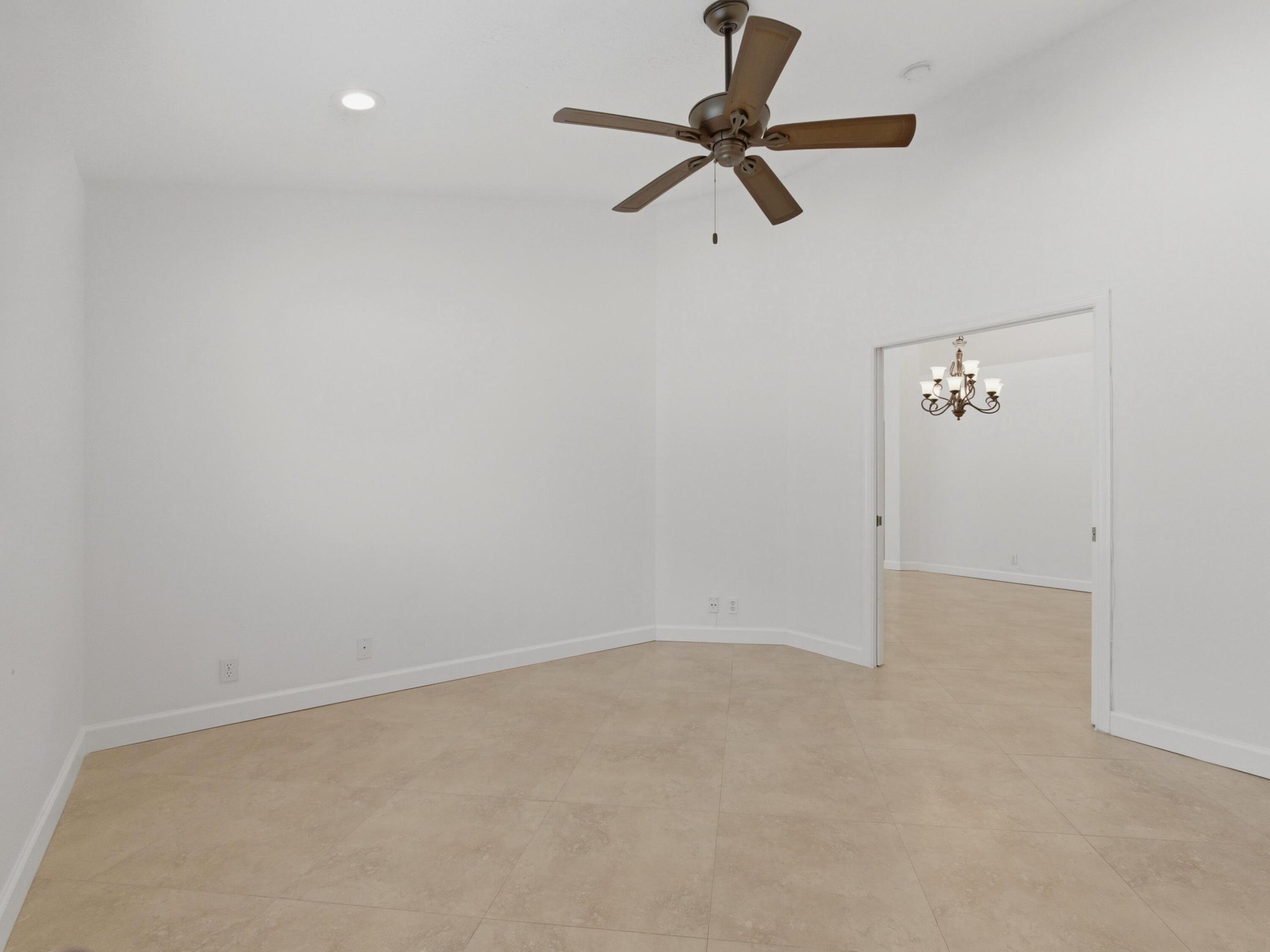 PALLADIUM TWIN LAKES - Residential