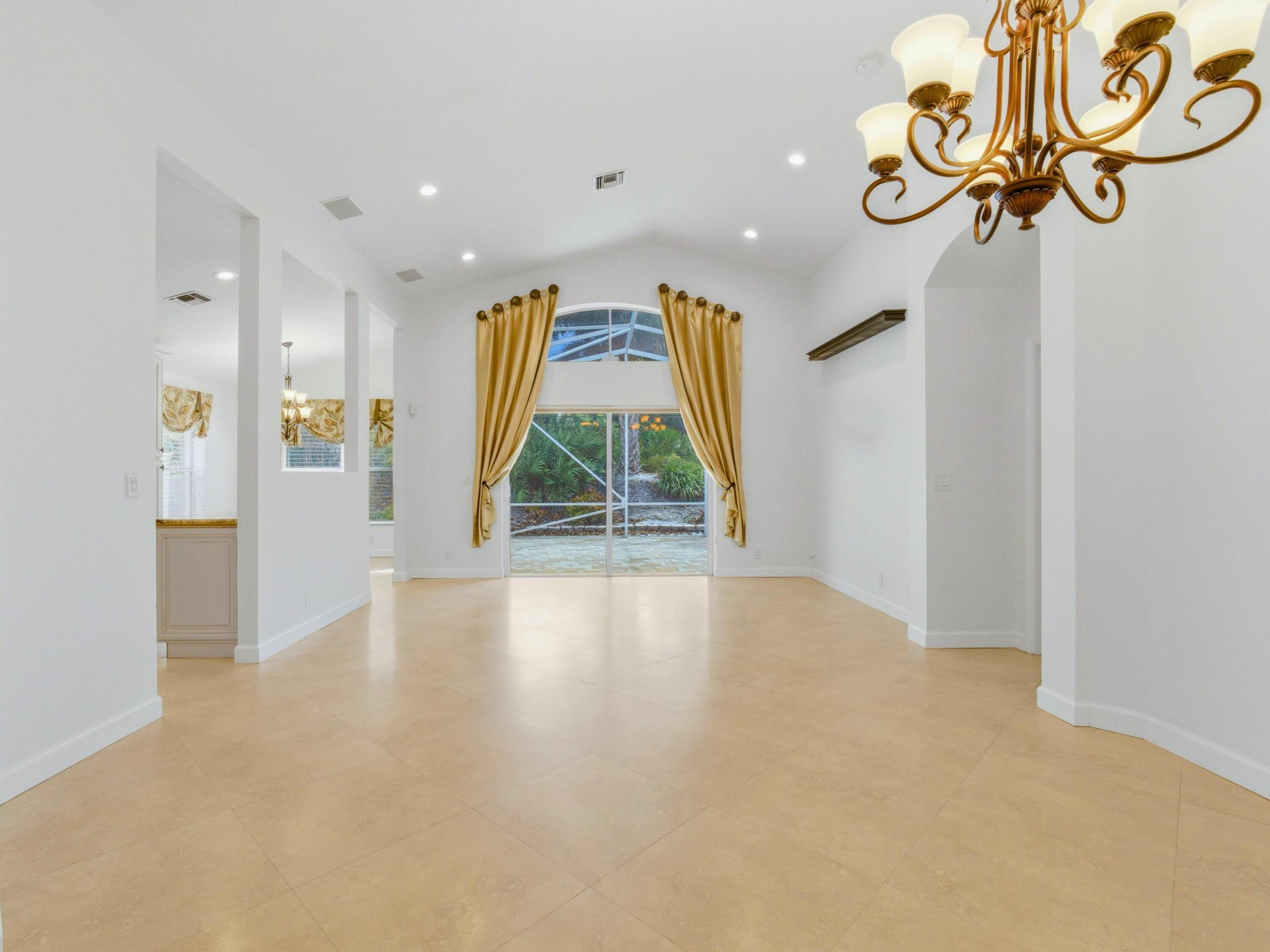 PALLADIUM TWIN LAKES - Residential