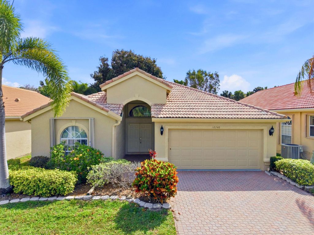 Photo of 10740 Grande Palladium Way, Boynton Beach, FL 33436 (MLS # B26004545)