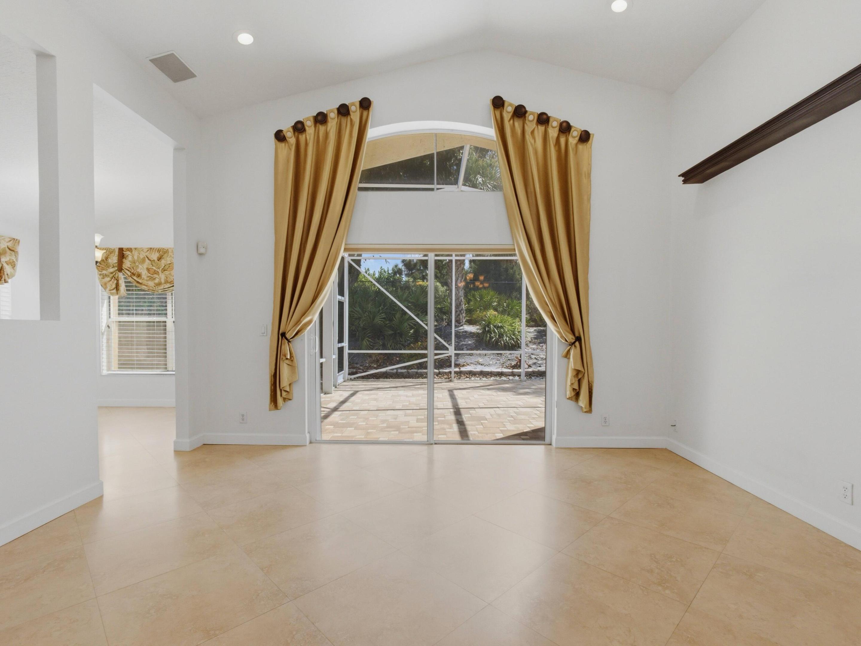 PALLADIUM TWIN LAKES - Residential