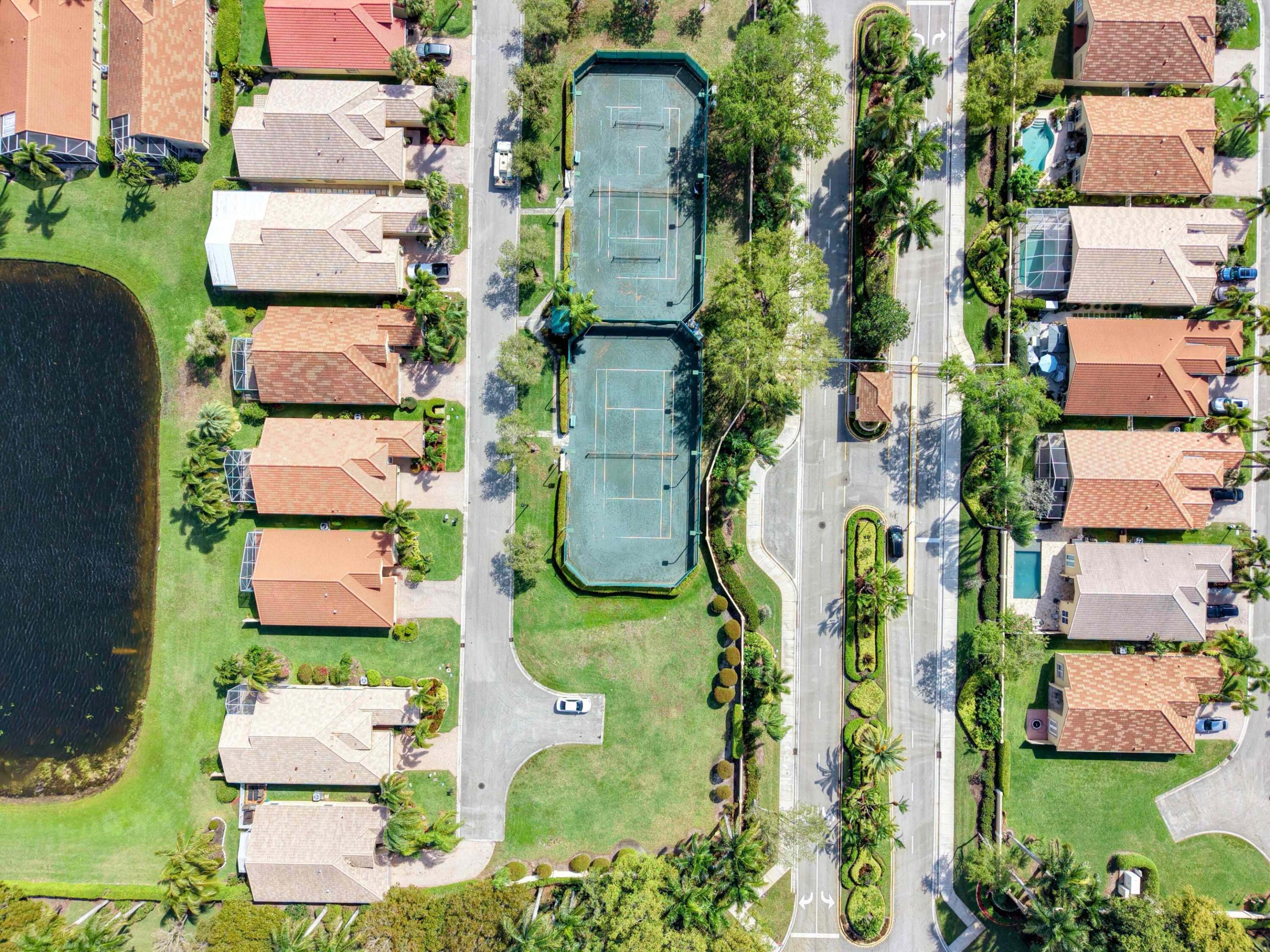 PALLADIUM TWIN LAKES - Residential