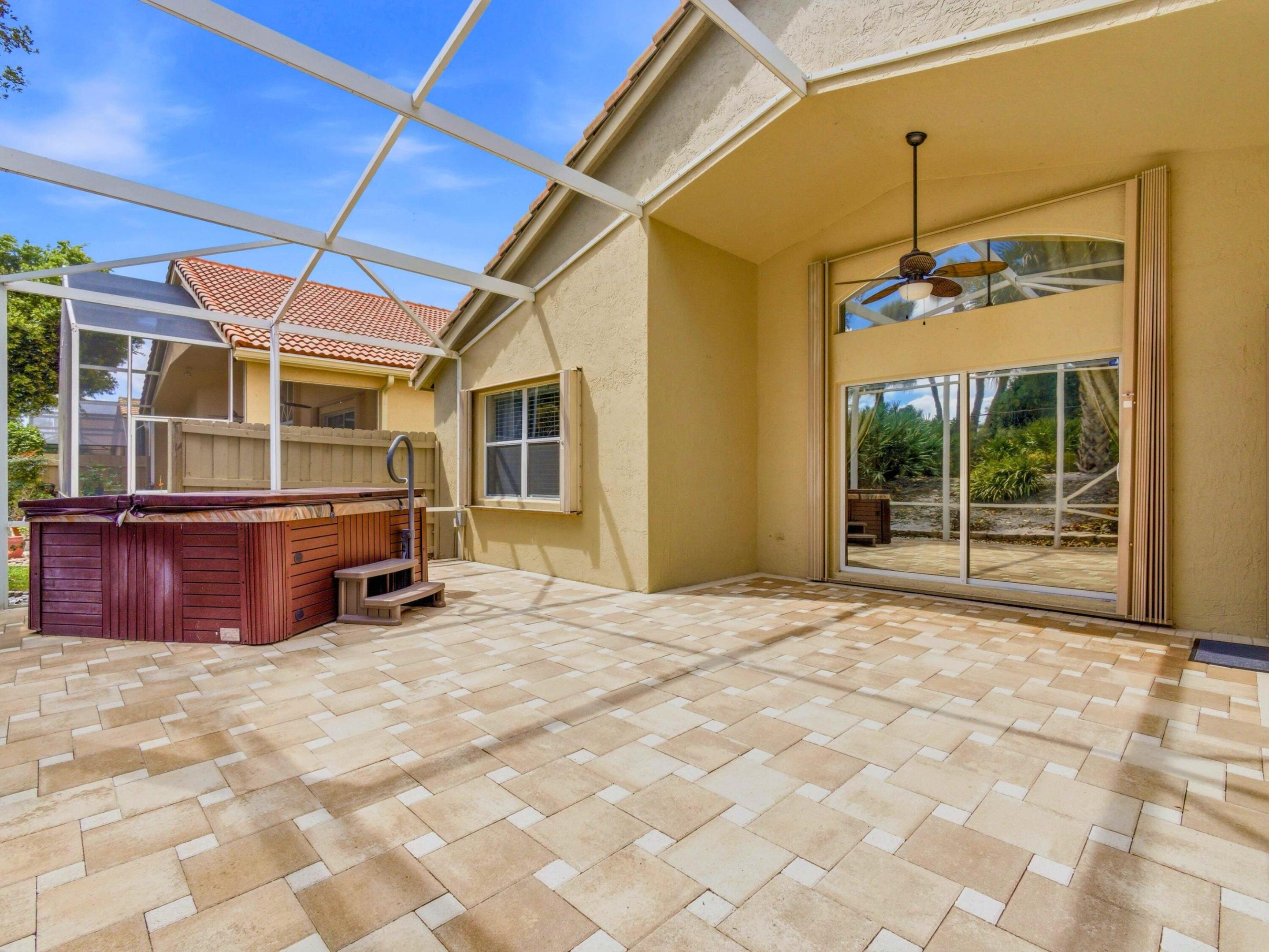 PALLADIUM TWIN LAKES - Residential