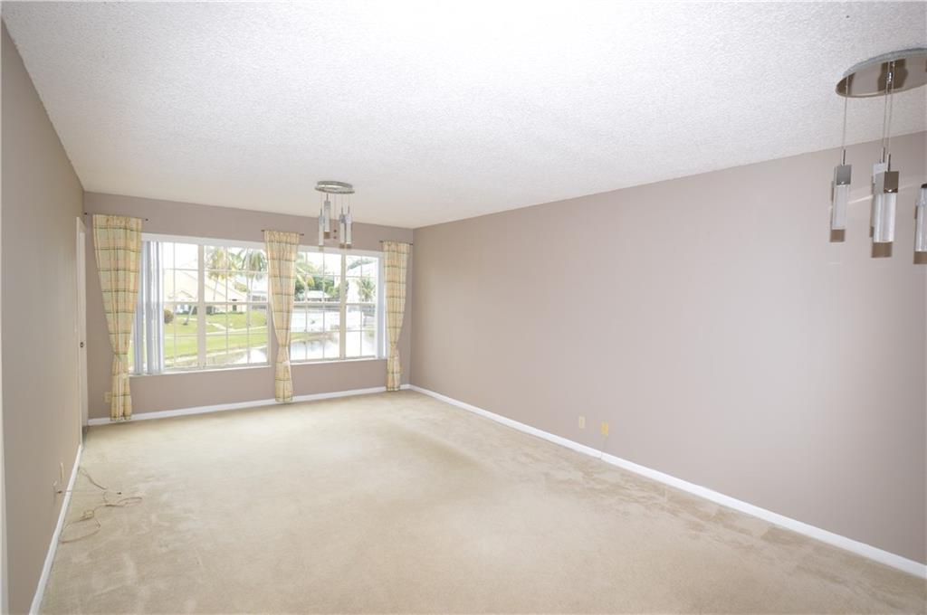 Addison Pointe - Residential Lease