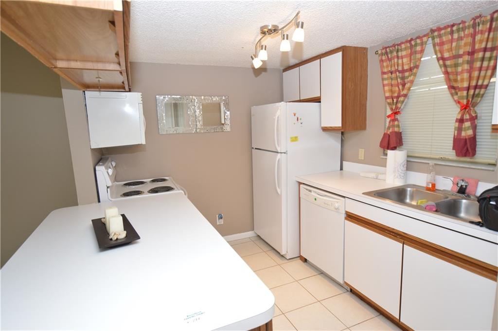 Addison Pointe - Residential Lease