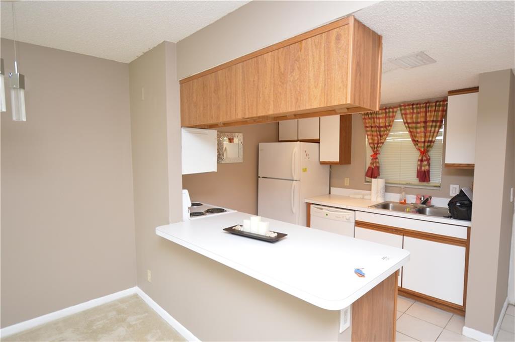 Addison Pointe - Residential Lease