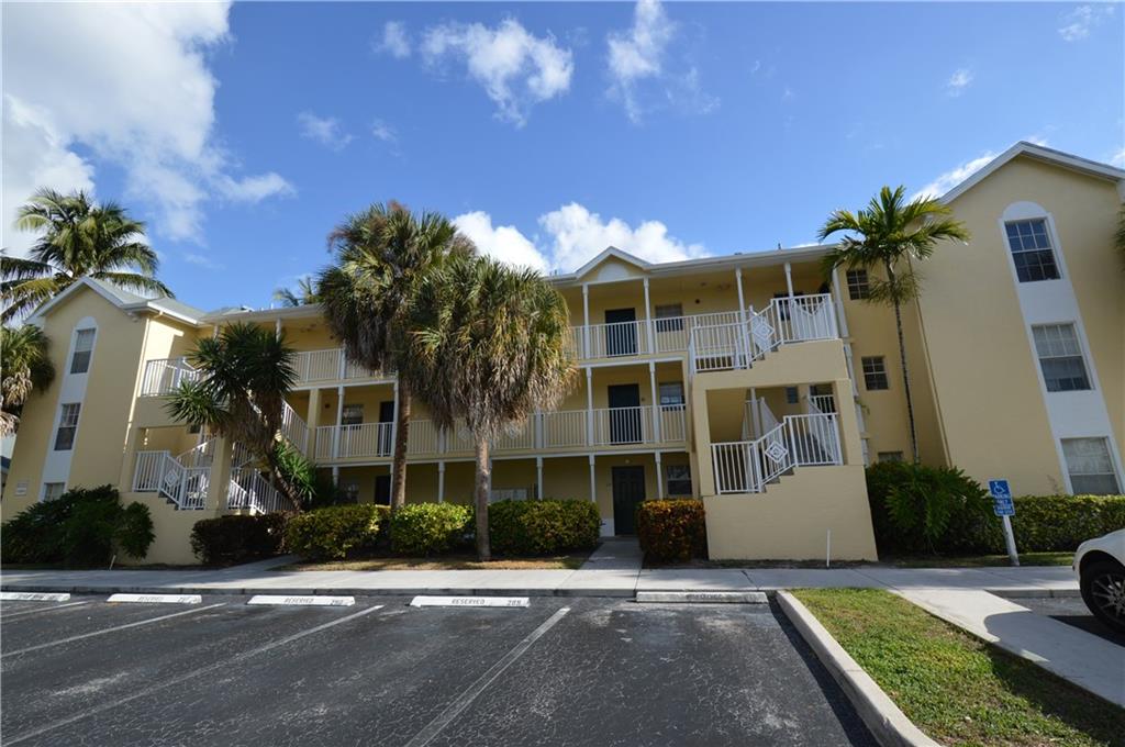 Addison Pointe - Residential Lease