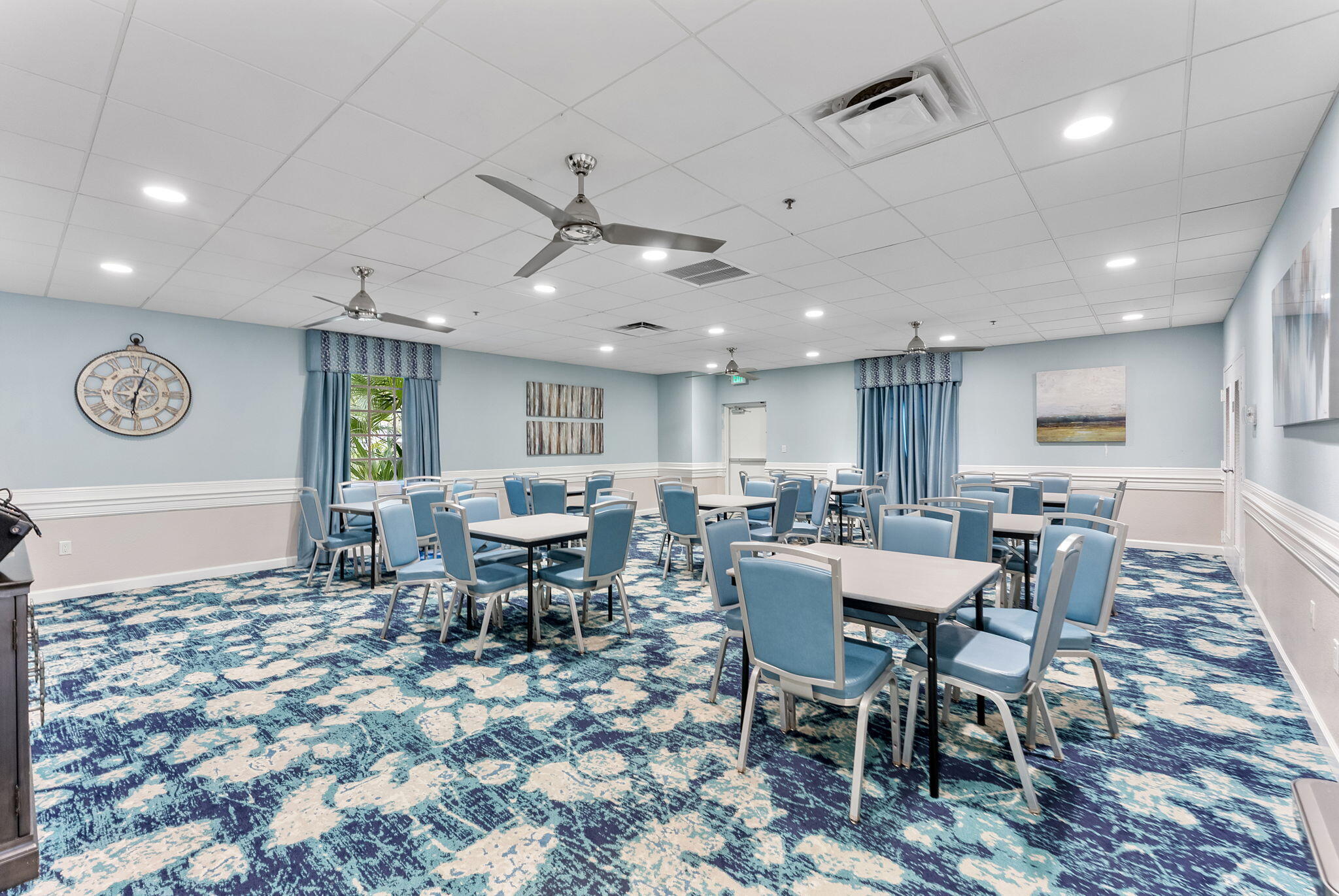 ILLUSTRE VILLAGE CONDO - Residential