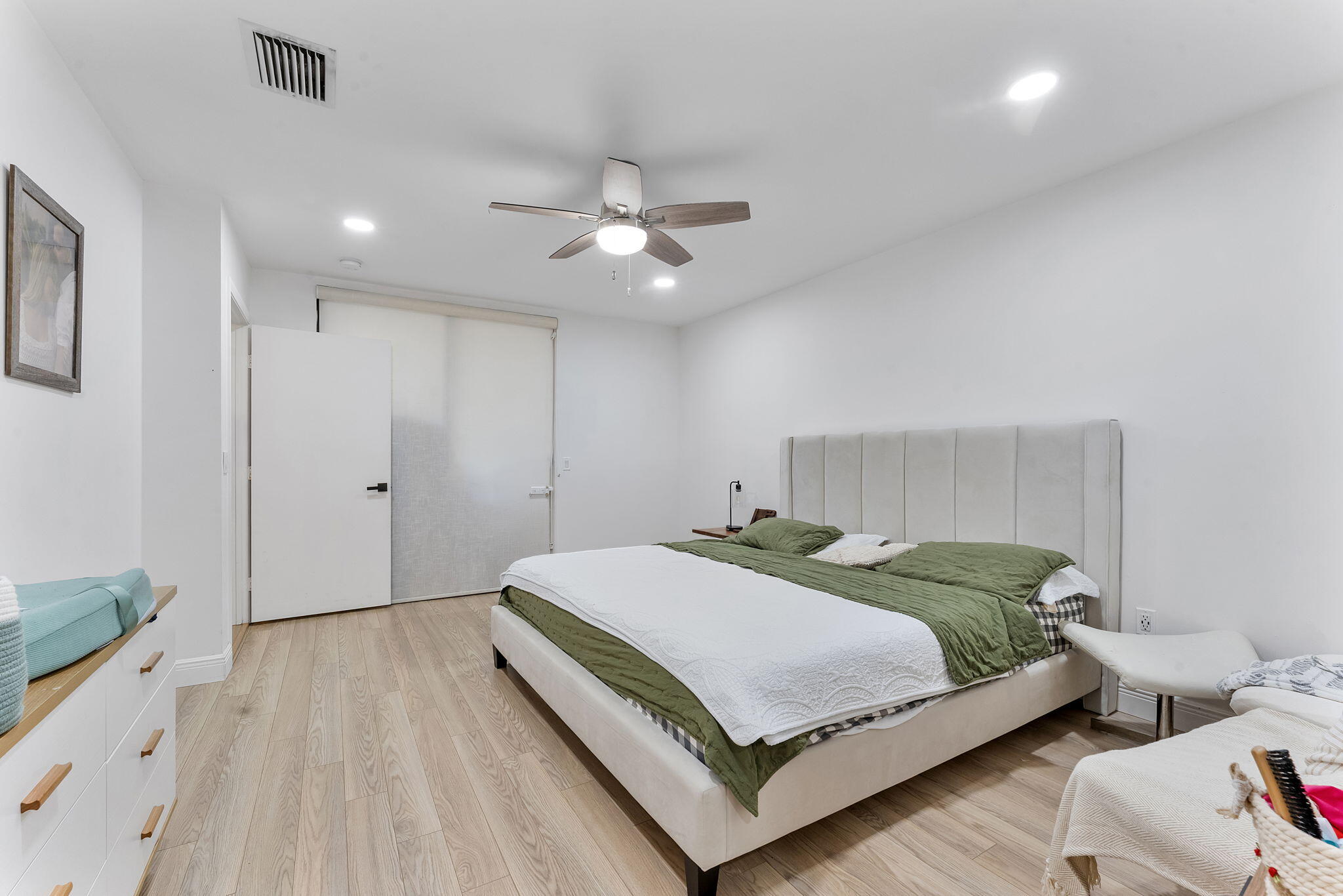 ILLUSTRE VILLAGE CONDO - Residential