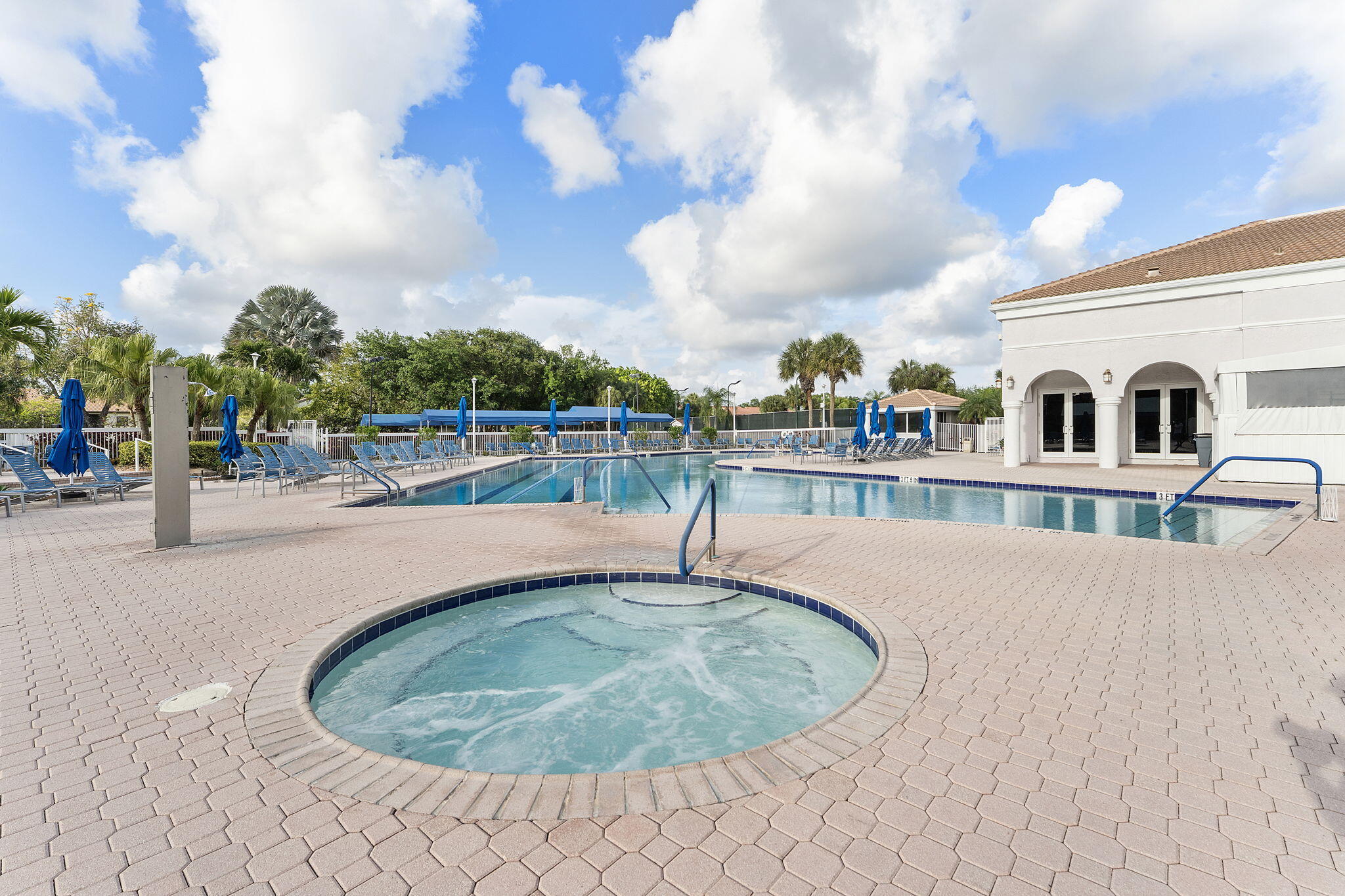 ILLUSTRE VILLAGE CONDO - Residential