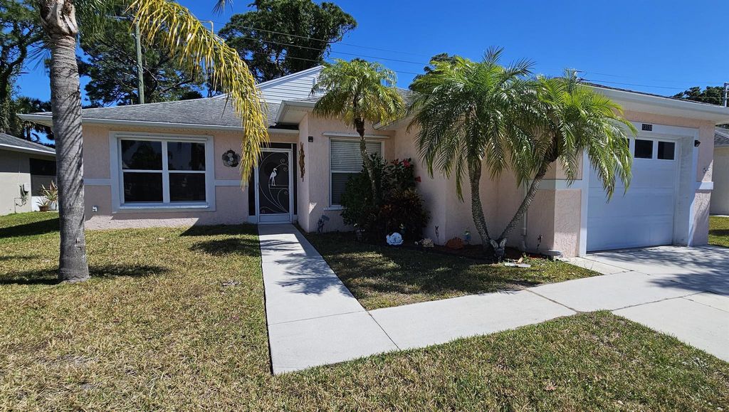Photo of 13930 Aguila Avenue, Fort Pierce, FL 34951 (MLS # R10977350)