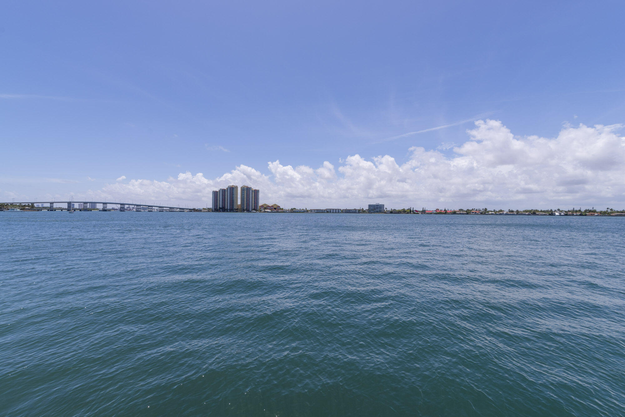 Yacht Harbor Manor - Residential