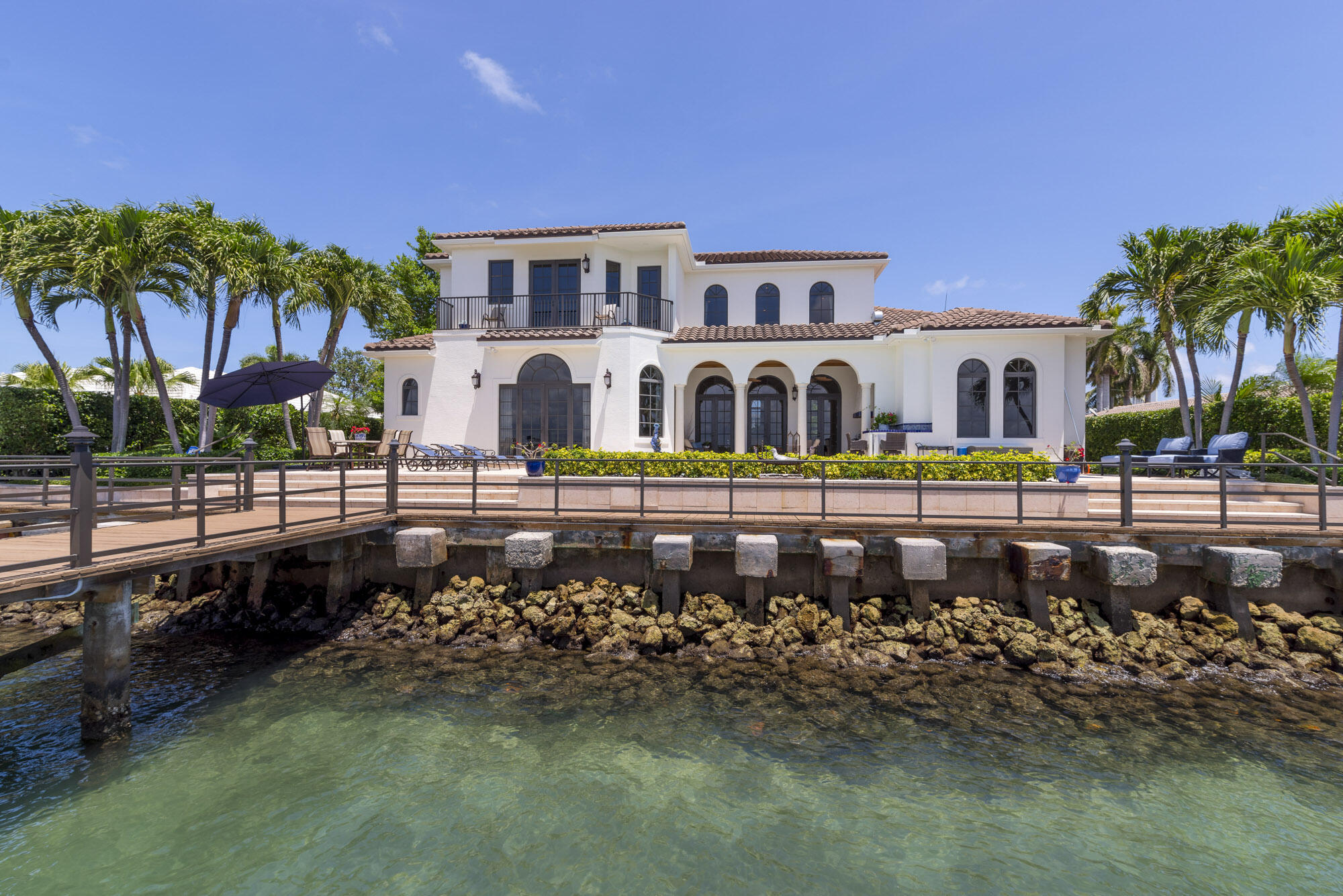 Yacht Harbor Manor - Residential