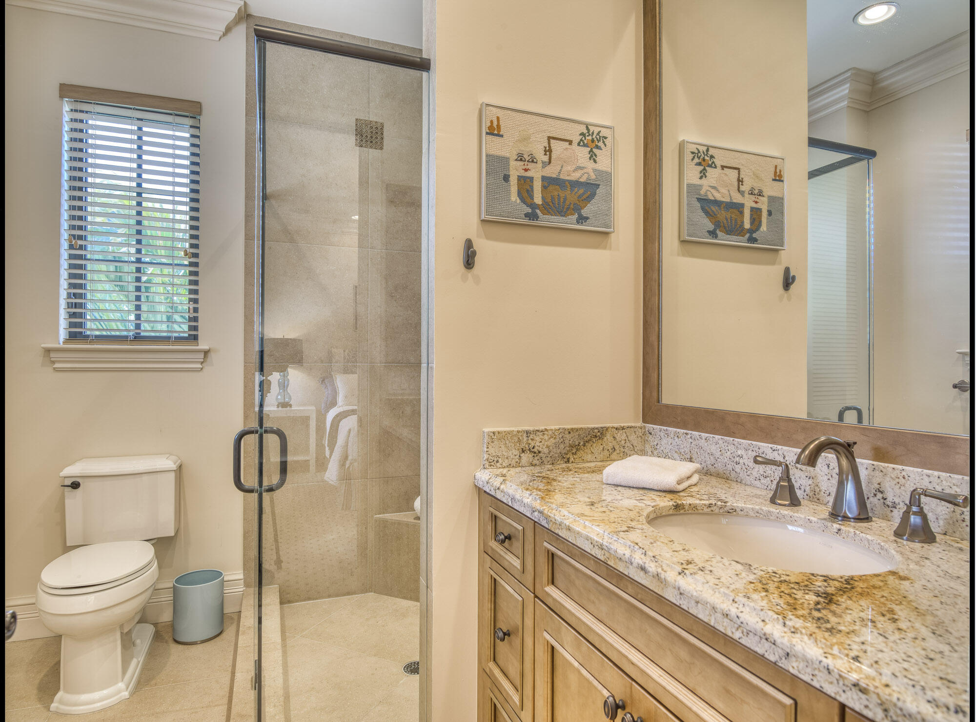 Yacht Harbor Manor - Residential