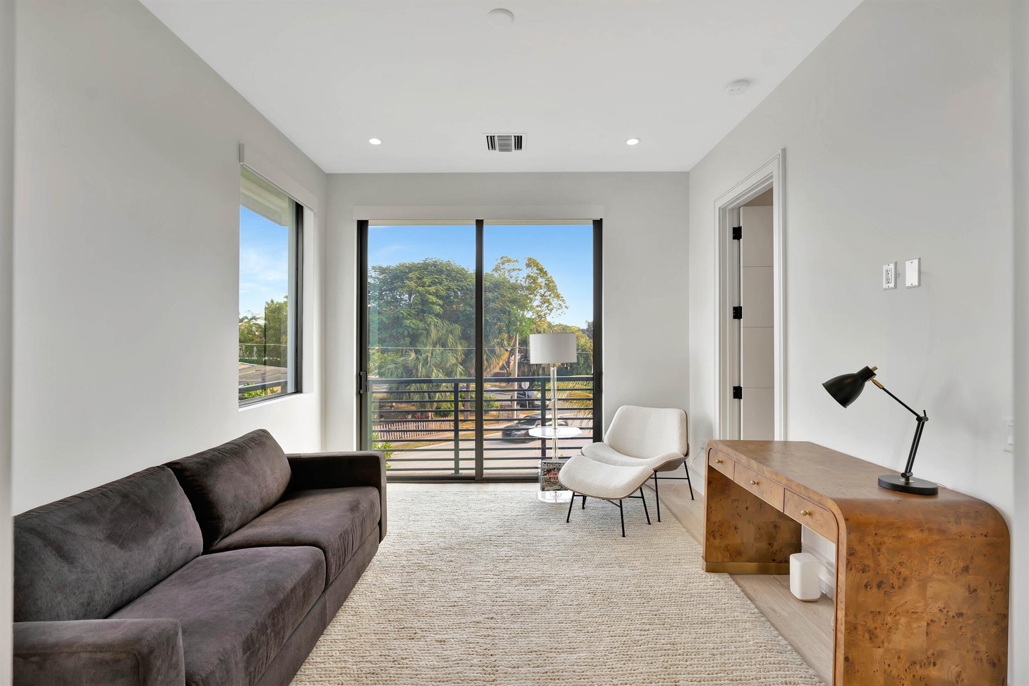 PARK CENTRAL RPD - Residential Lease