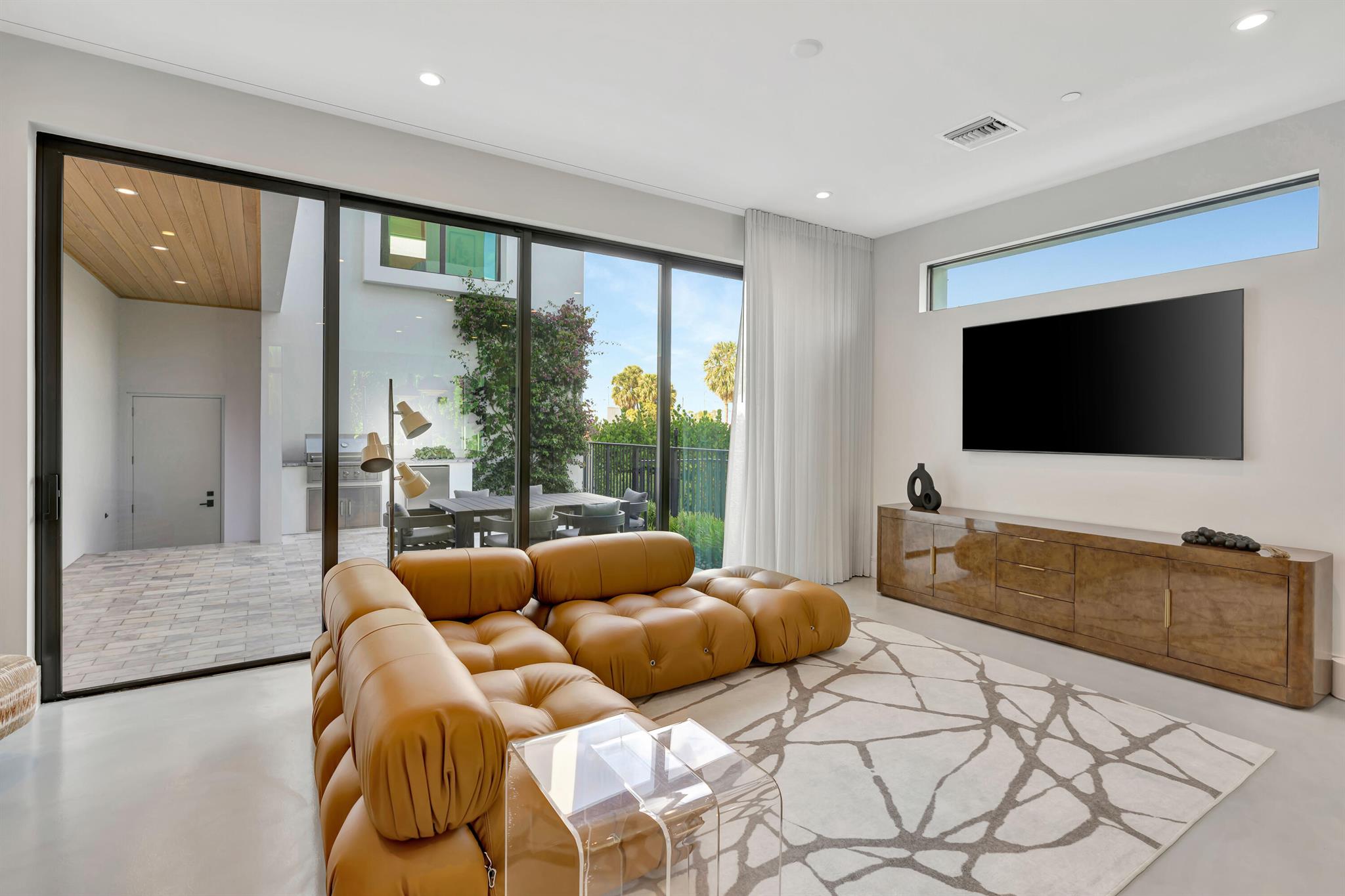 PARK CENTRAL RPD - Residential Lease